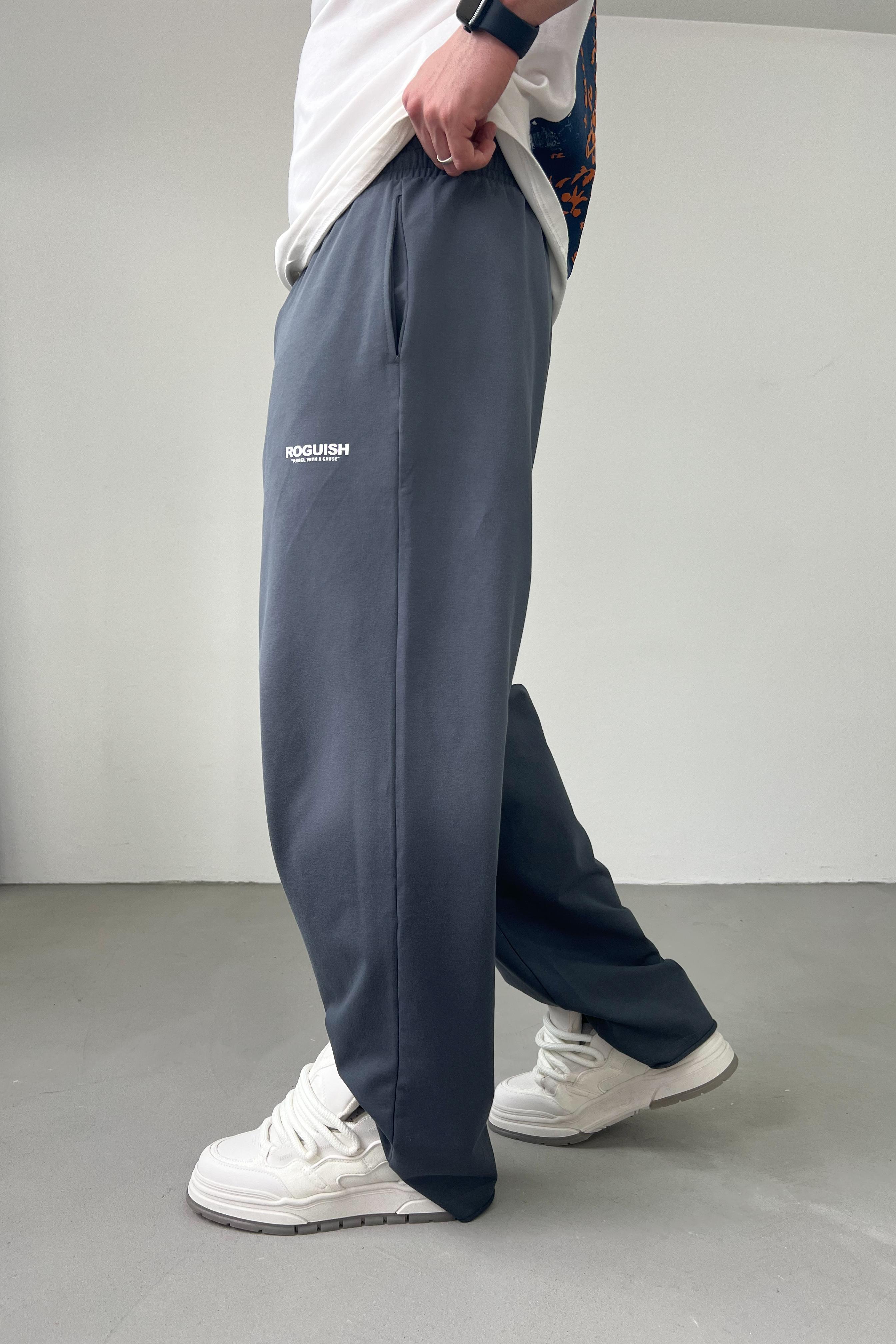 ROGUISH Yazı Detaylı Yıkamalı Baggy Eşofman 80-08