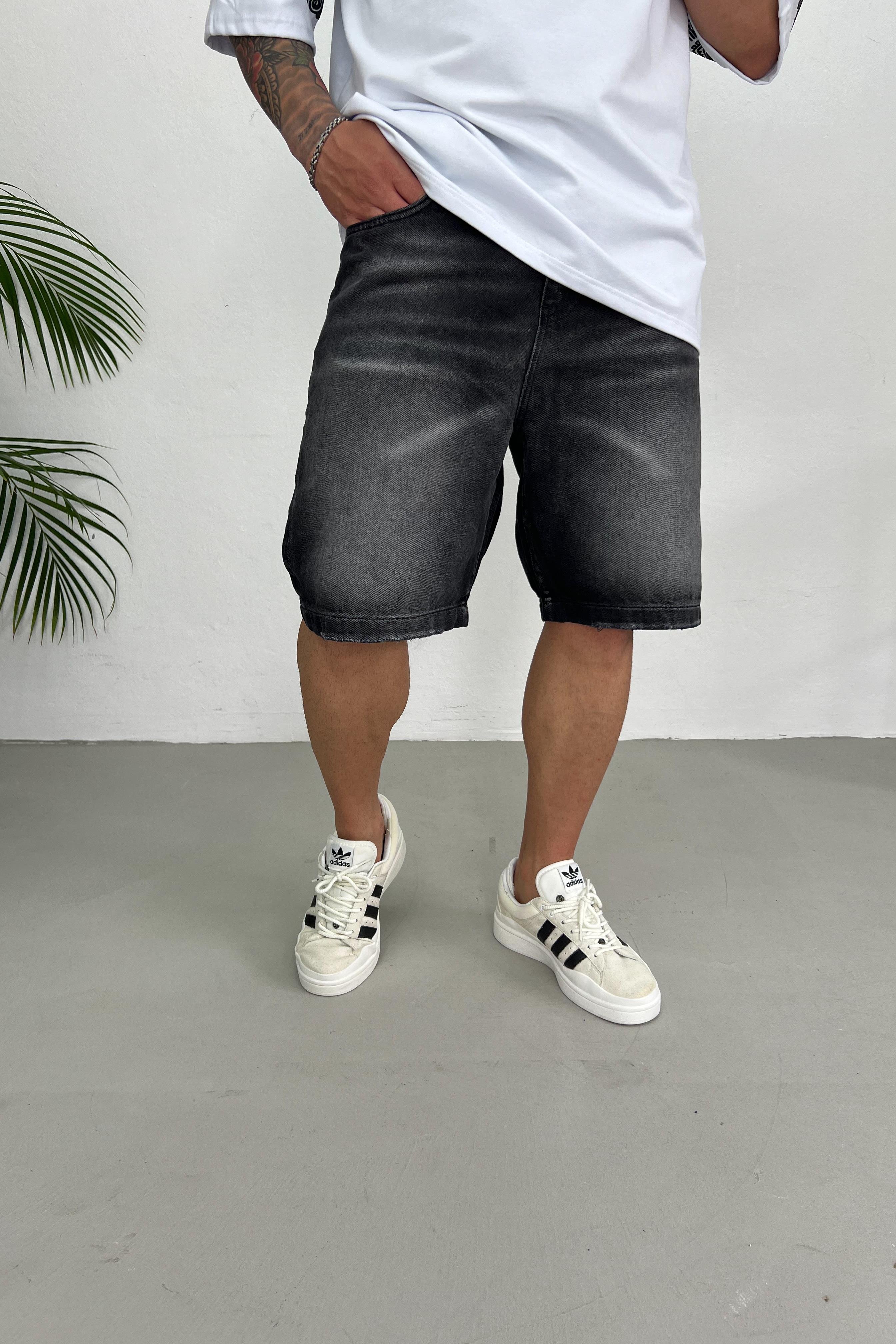 Relaxed Fit Taşlamalı Antrasit Kot Şort 304