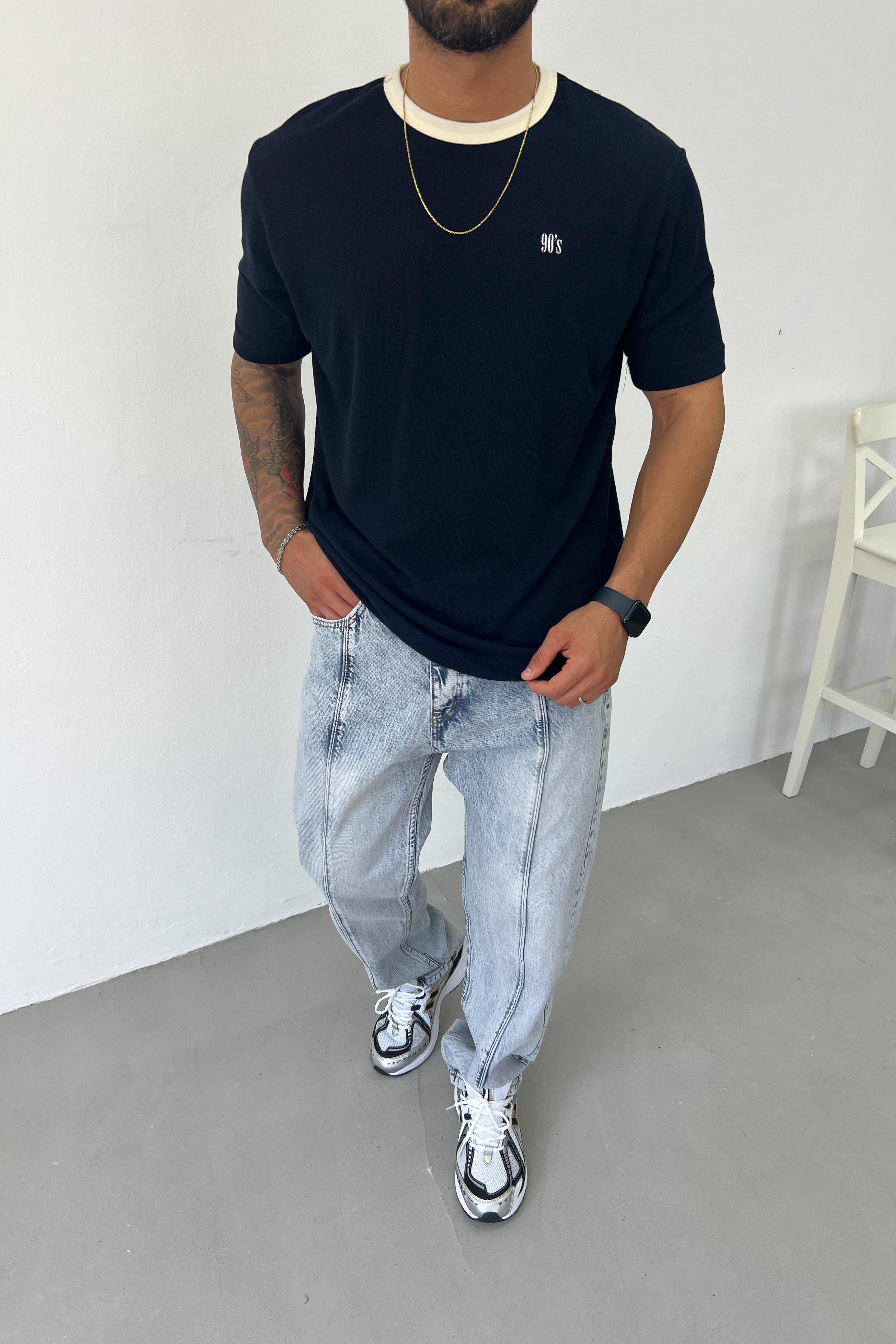 90's Nakışlı Hafif Bol Kesim Tshirt 2532 - Lacivert