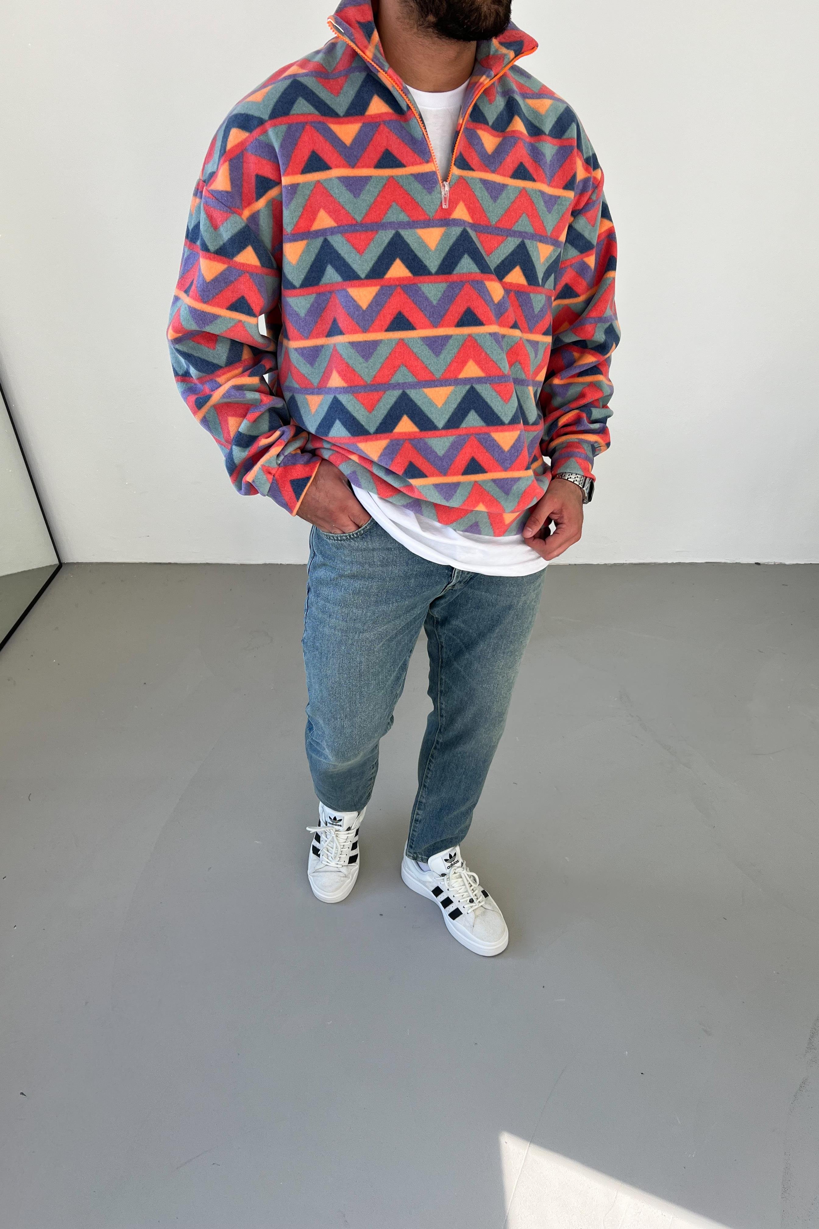 Geometrik Desenli Renkli Oversize Polar Sweatshirt 015