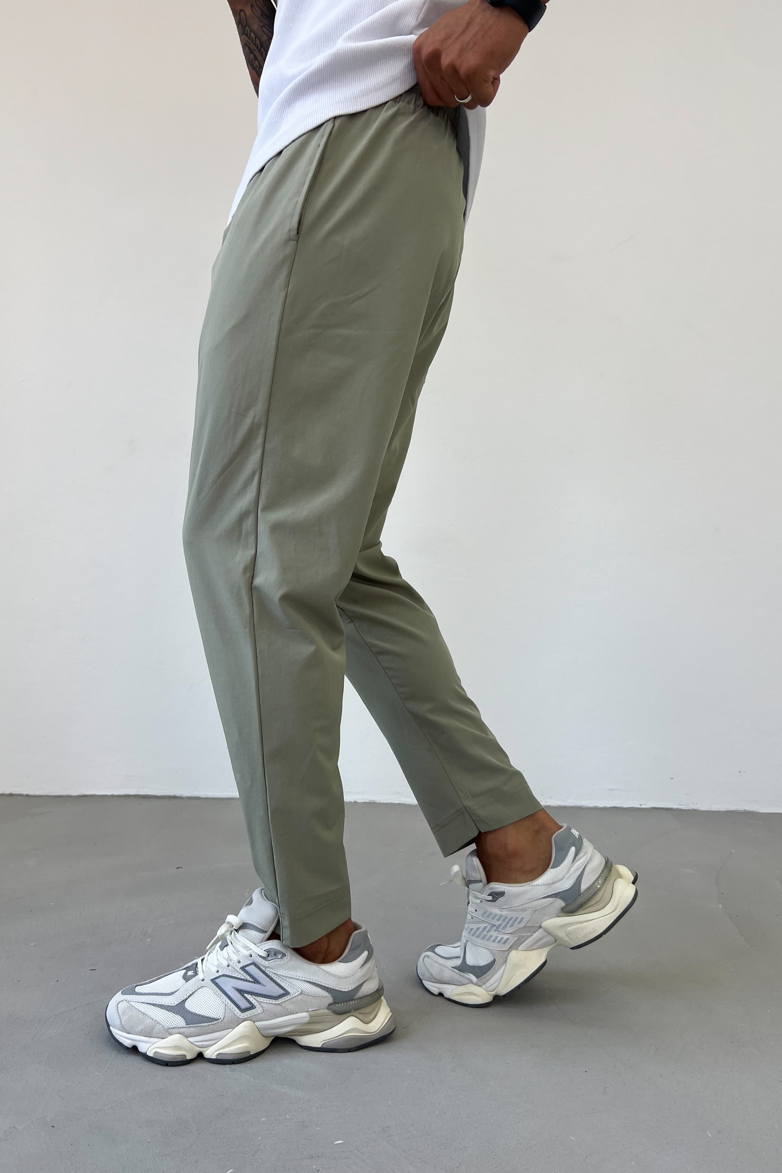Paraşüt Kumaş Yeşil Likralı Jogger 1522