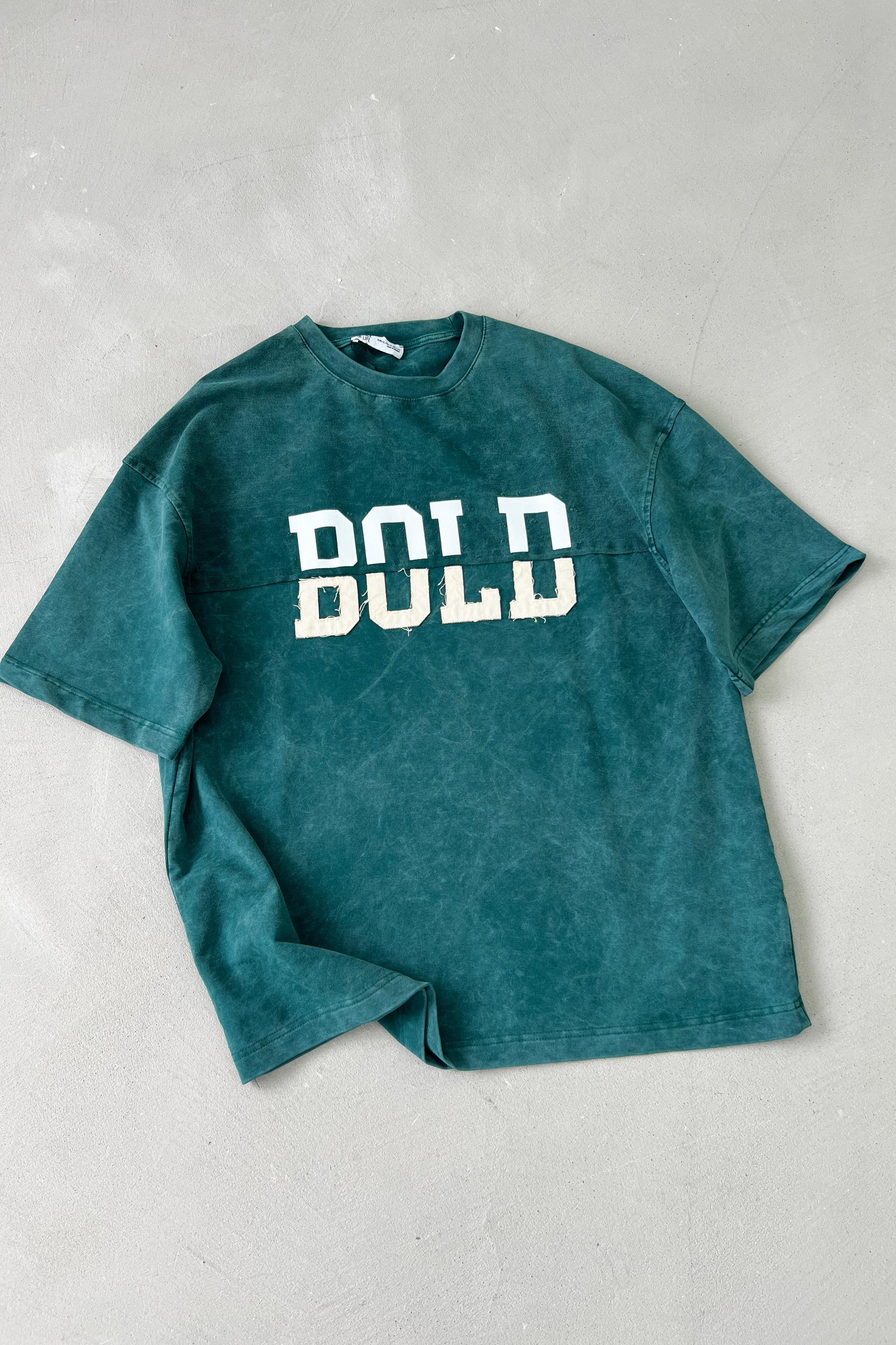 Bold Nakışlı Yıkamalı Oversize Tshirt 71-53