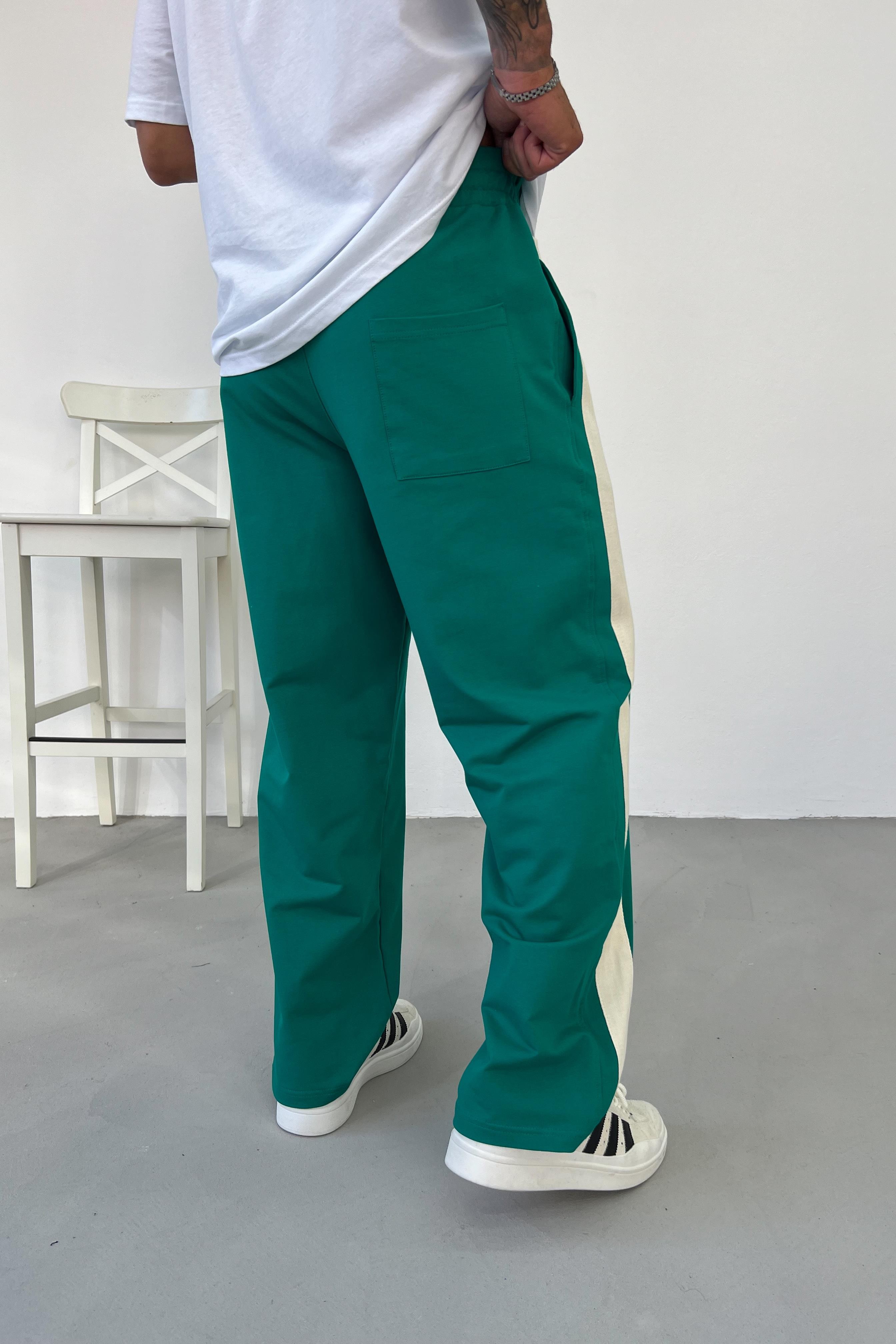Şerit Detaylı Yeşil Baggy Eşofman 65