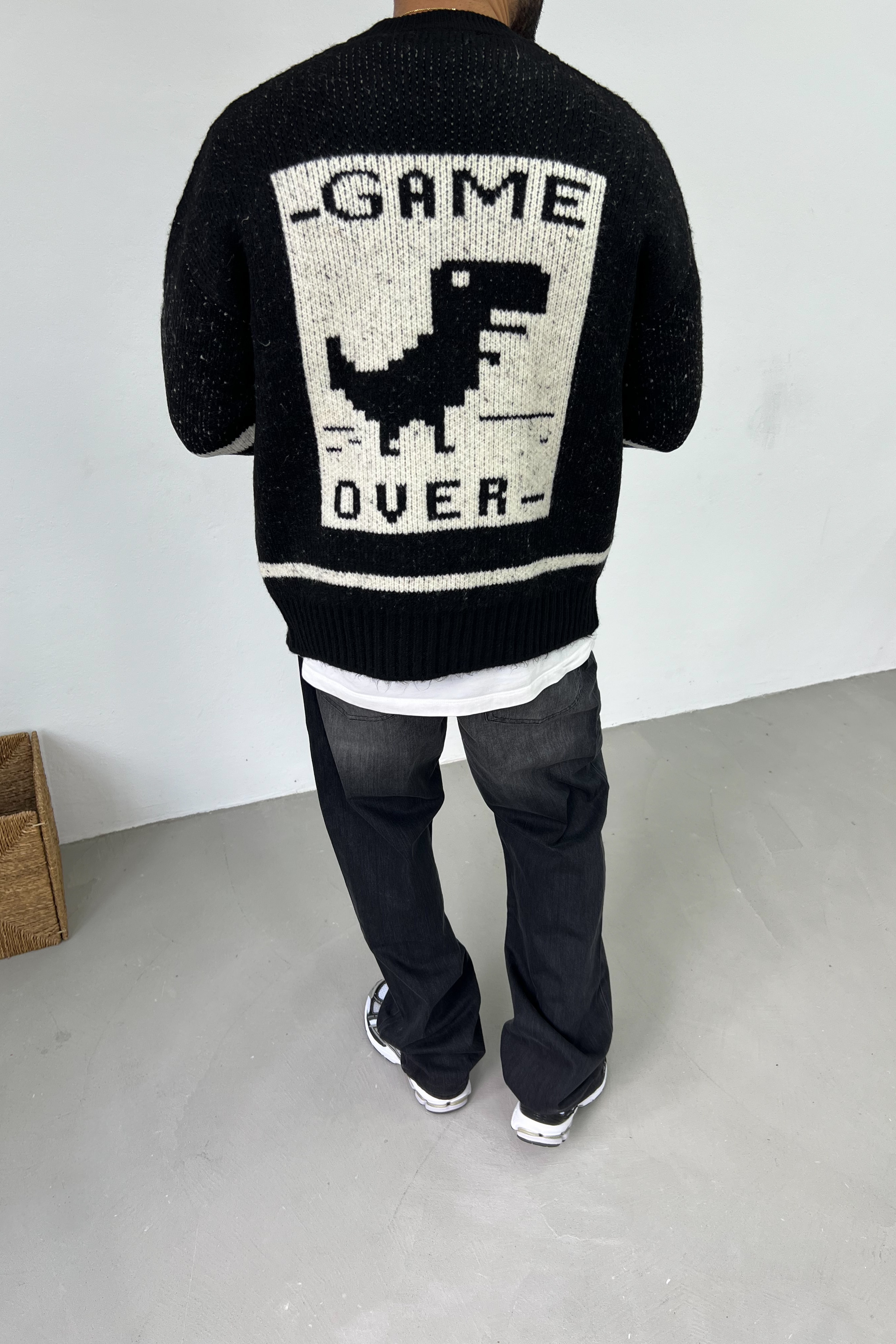 Game Over Baskılı Oversize Kazak 3316 - Siyah