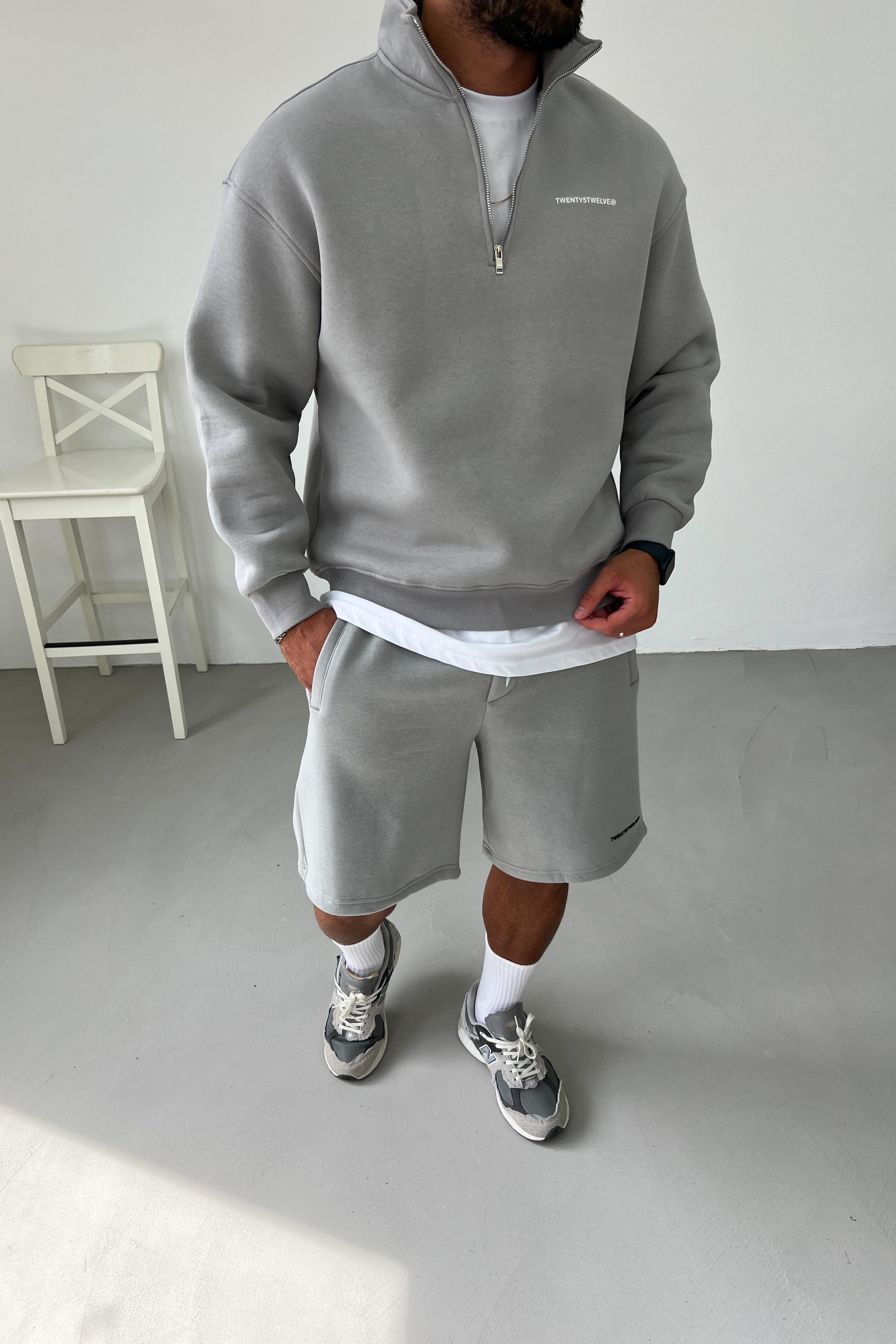 Enjeksiyon Baskılı Yarım Fermuarlı Oversize Gri Sweatshirt 1528