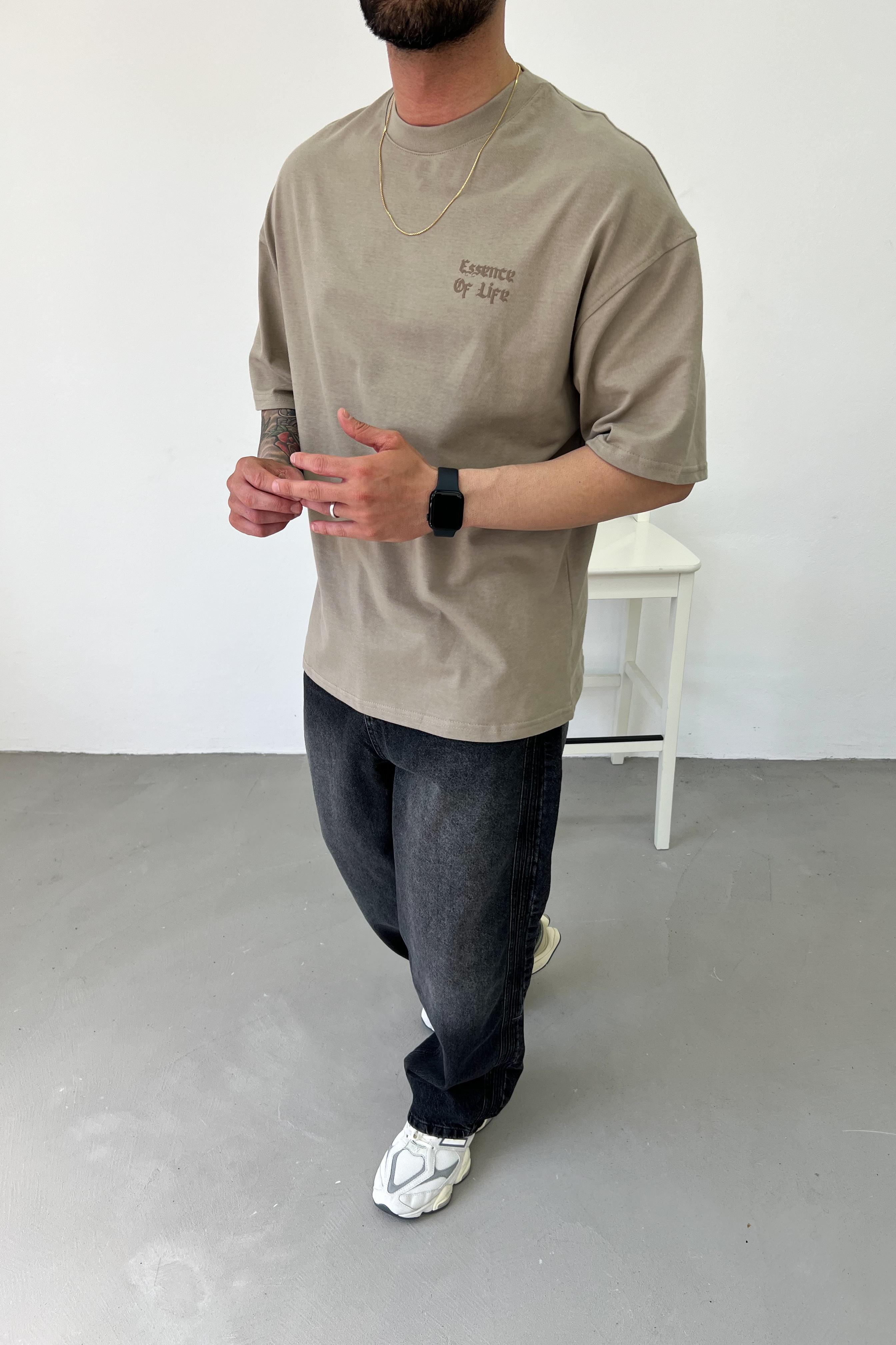 Essence Sırt Baskılı Haki Oversize Tshirt 70-166