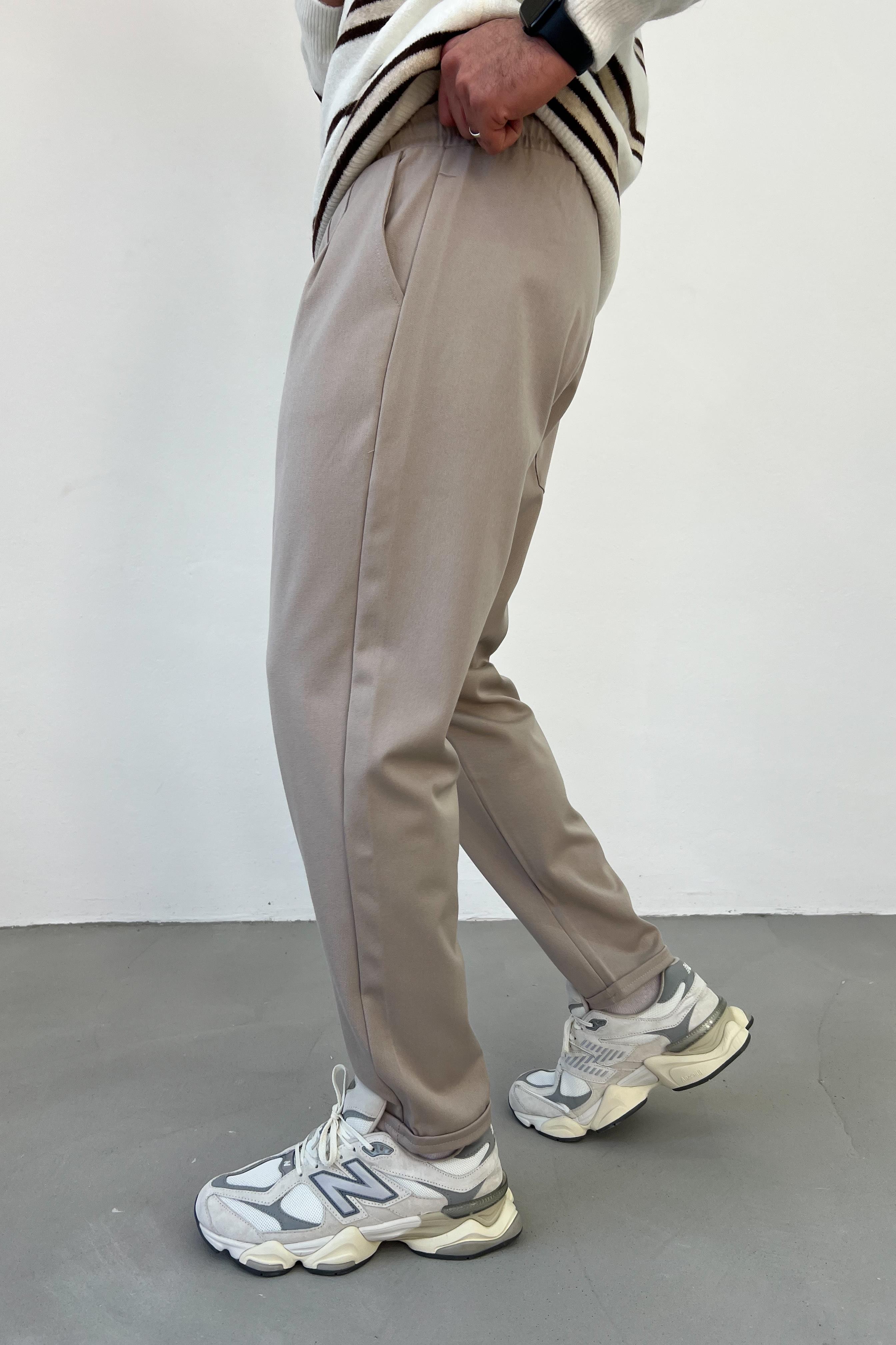 Pileli Duble Paça Bej Jogger Pantolon 09