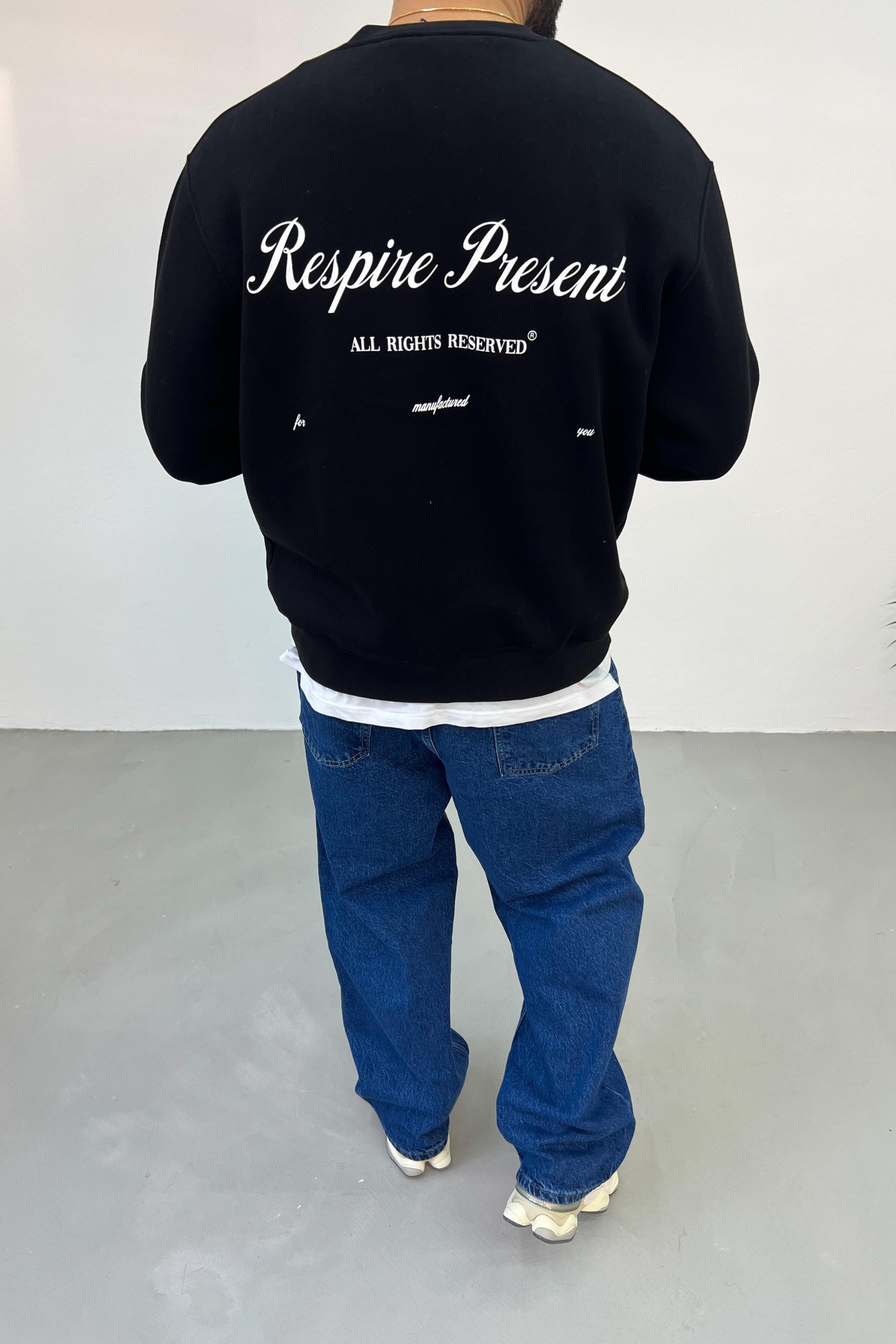 Respire Present Baskılı Oversize Siyah Sweatshirt 5015