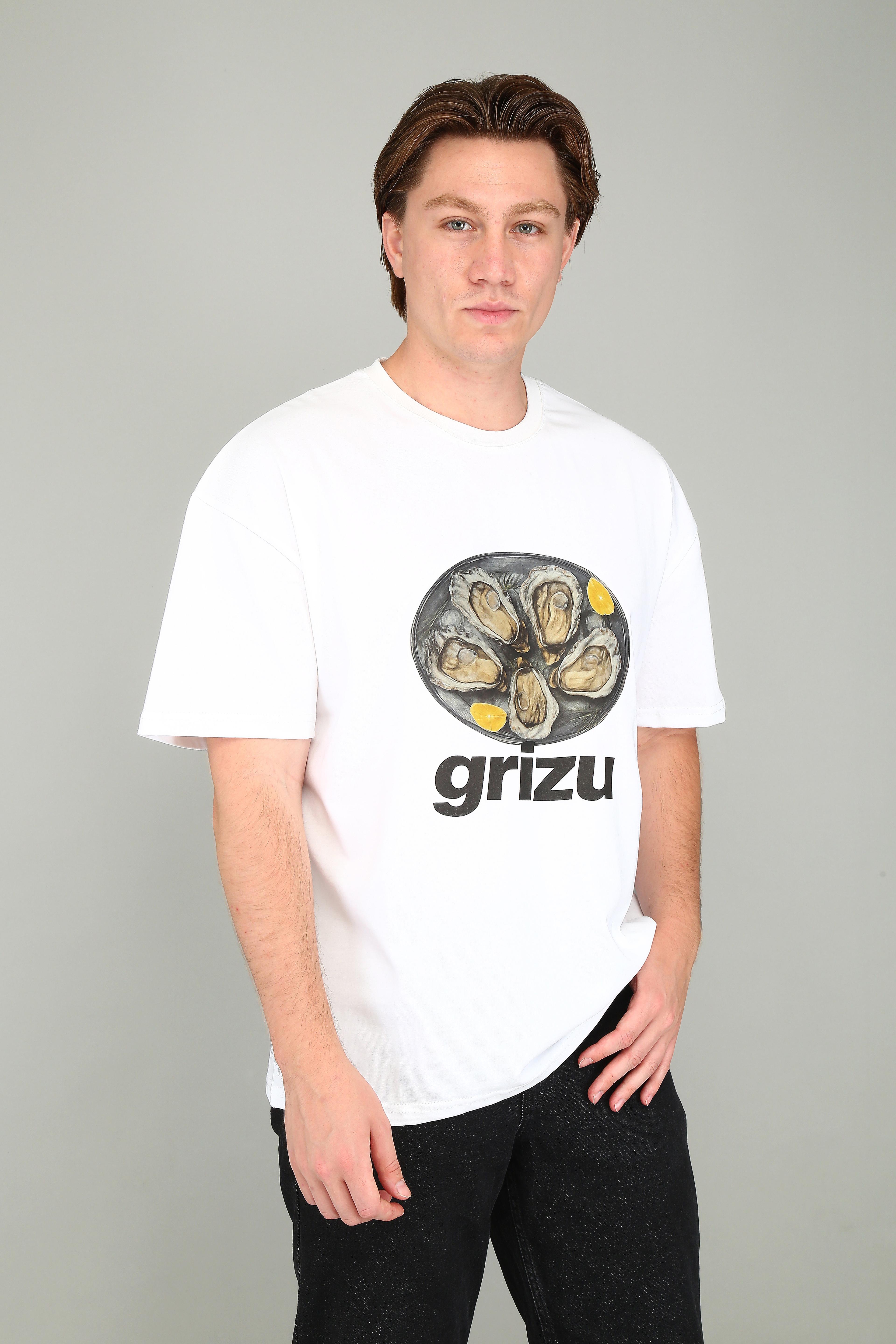 "Grizu Midye - Beyaz Oversize Tişört"
