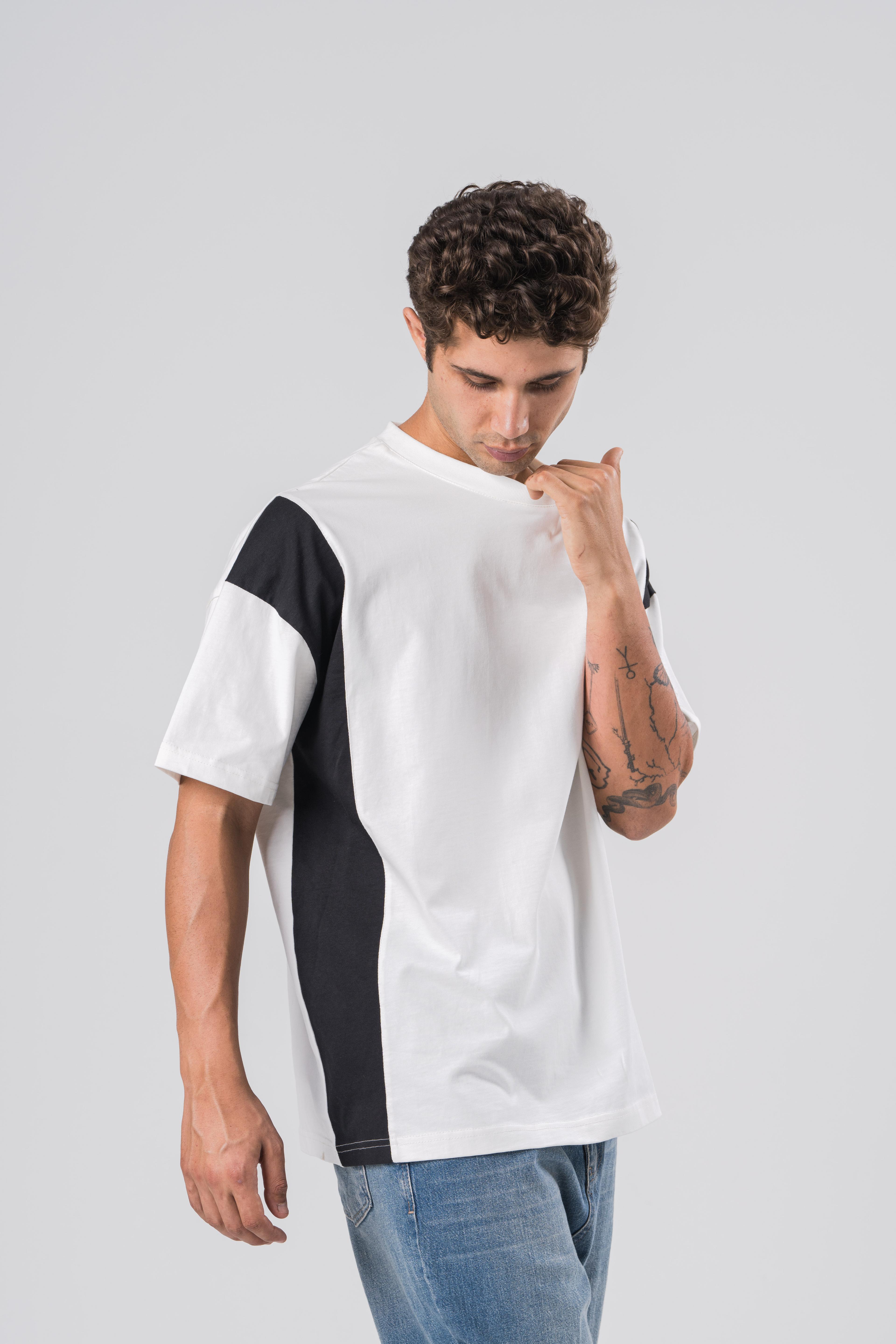 Oversize Siyah Parçalı T-shirt 