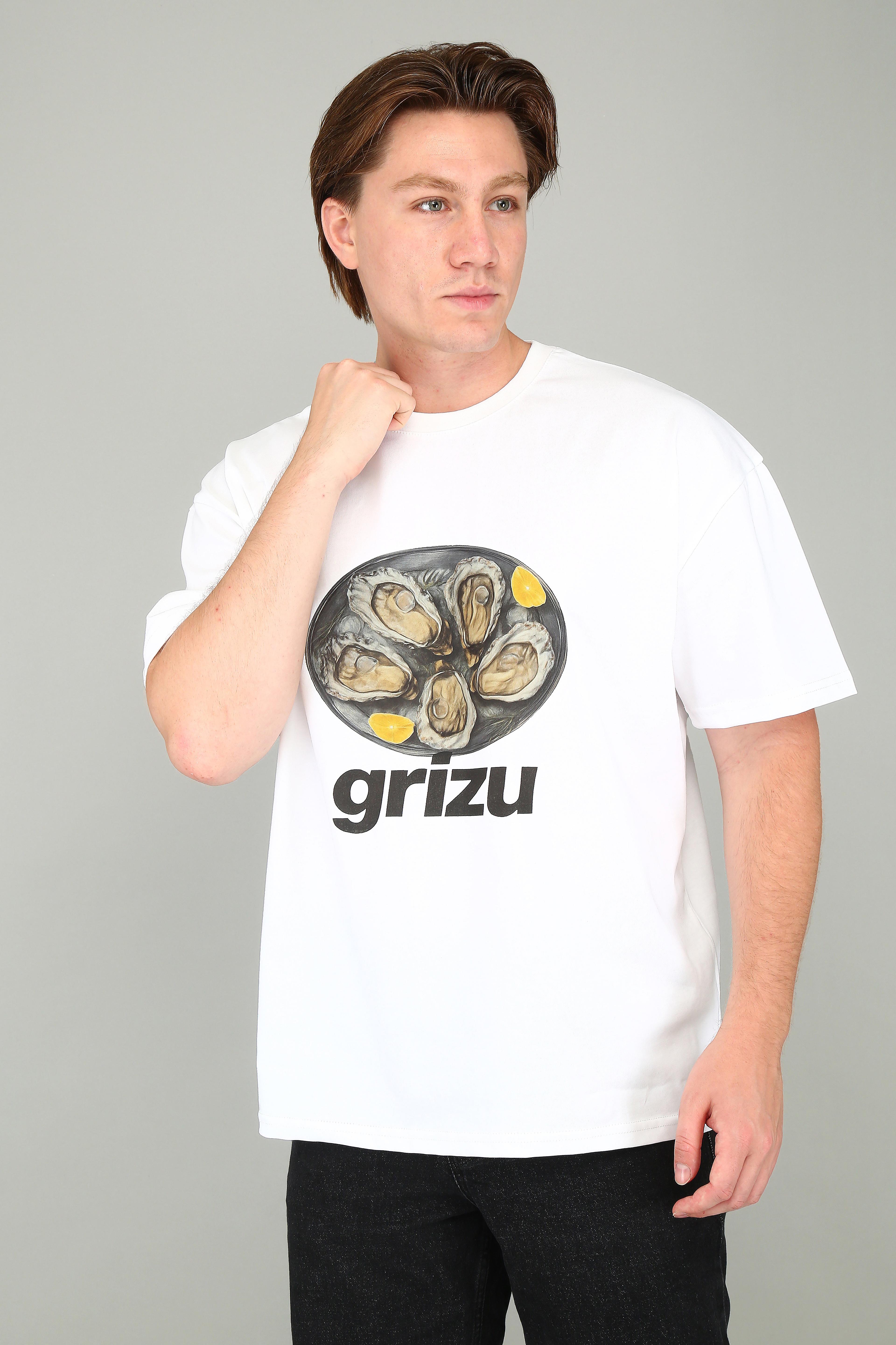 "Grizu Midye - Beyaz Oversize Tişört"