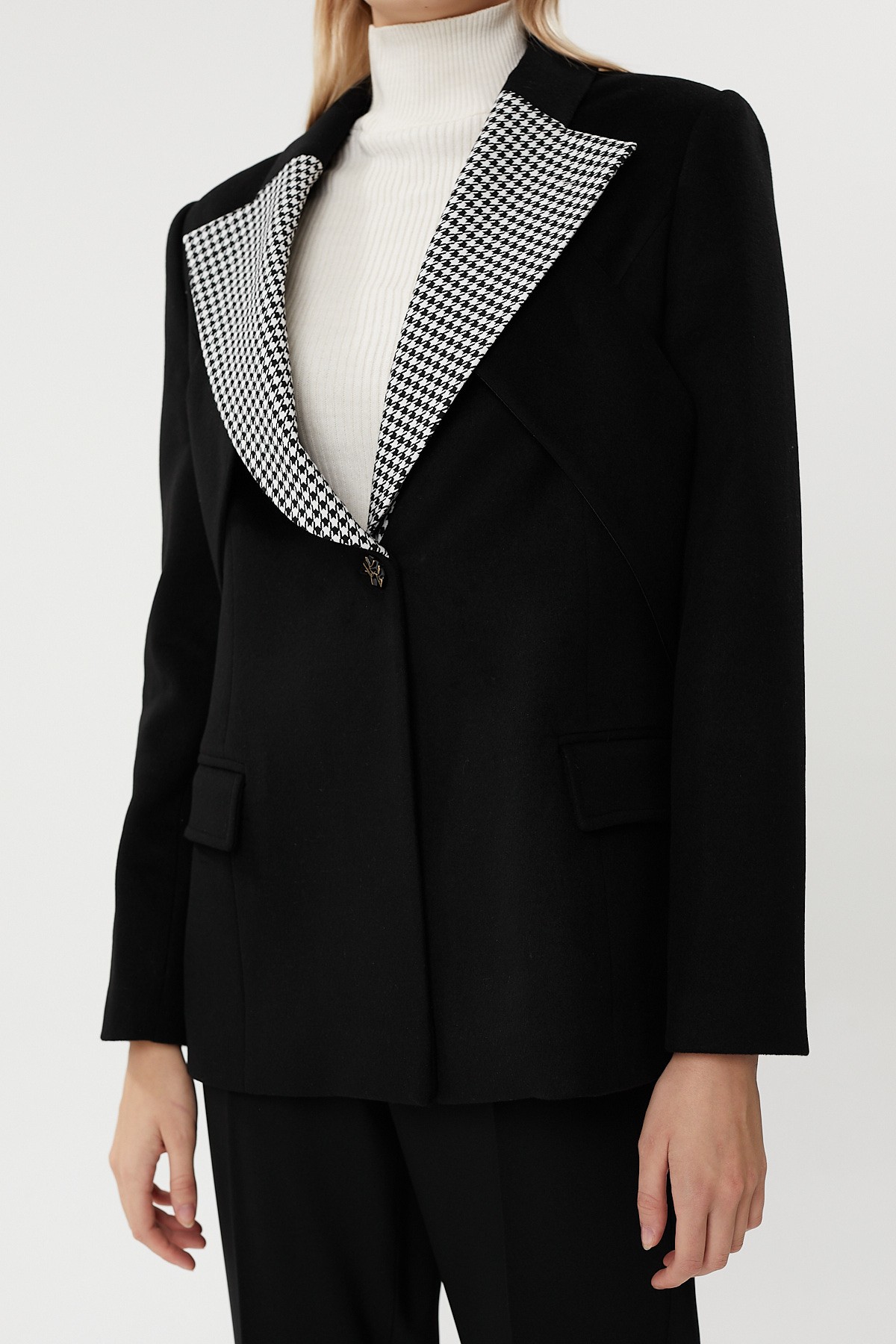 Cashmere single fabric button-up jacket