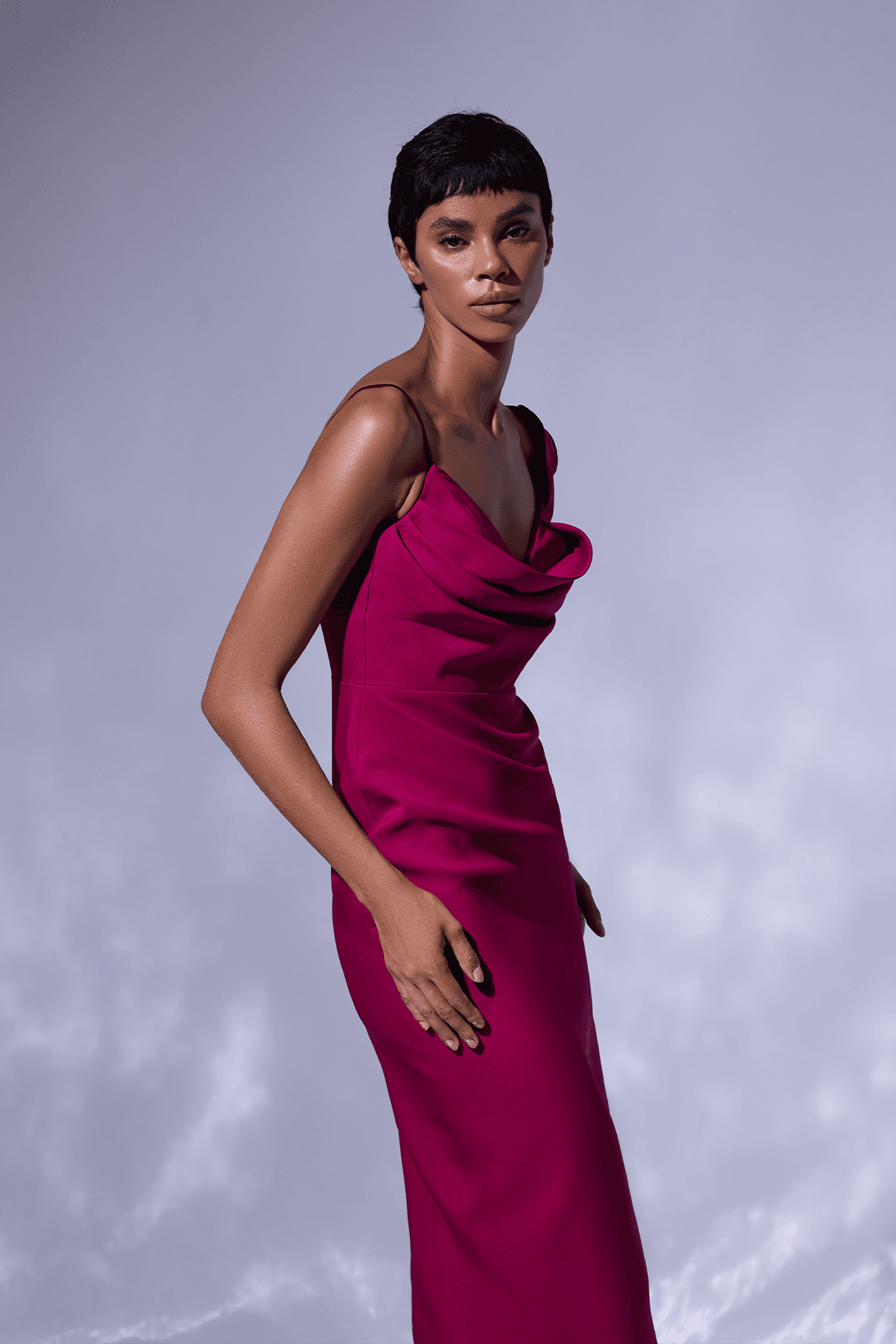 Slim-fit one-shoulder evening dress