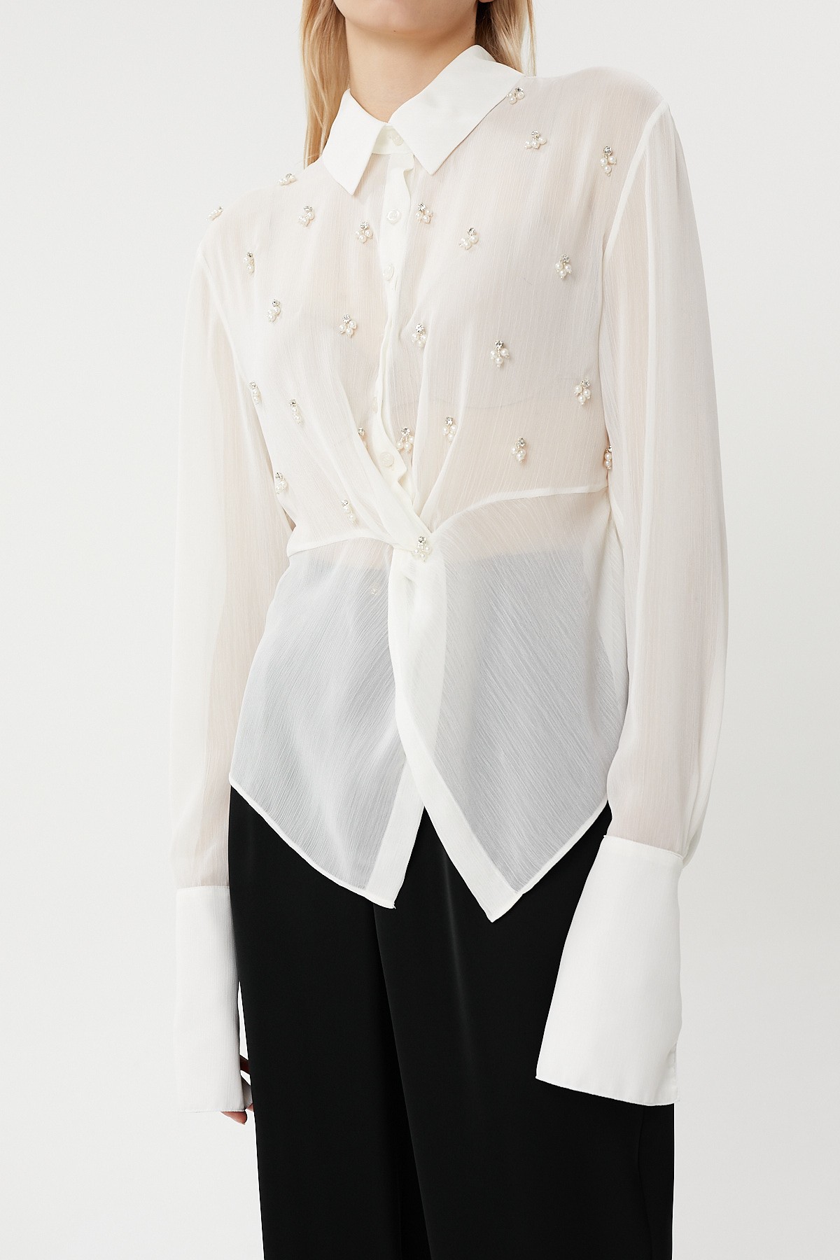 Hand-embroidered chiffon shirt with sparkling embroidery detail