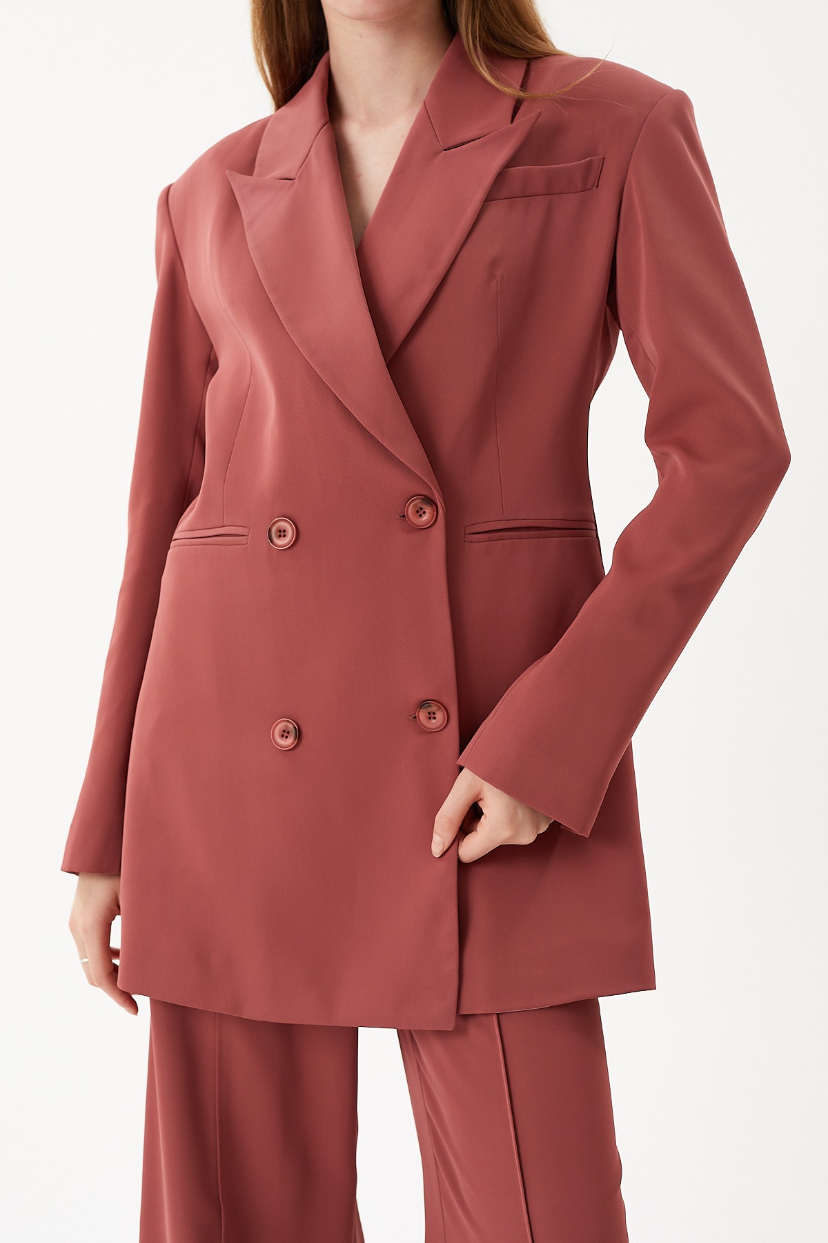 Oversize Women's Jacket With Button Detail On The Back 