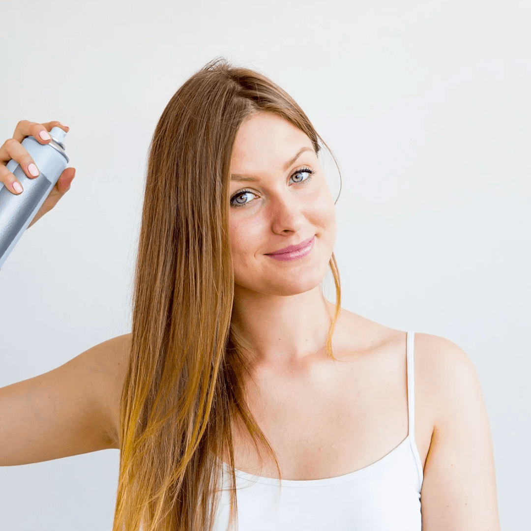 Saçların Doğal Hafifliği: Ev Yapımı Doğal Saç Spreyi Tarifleri!