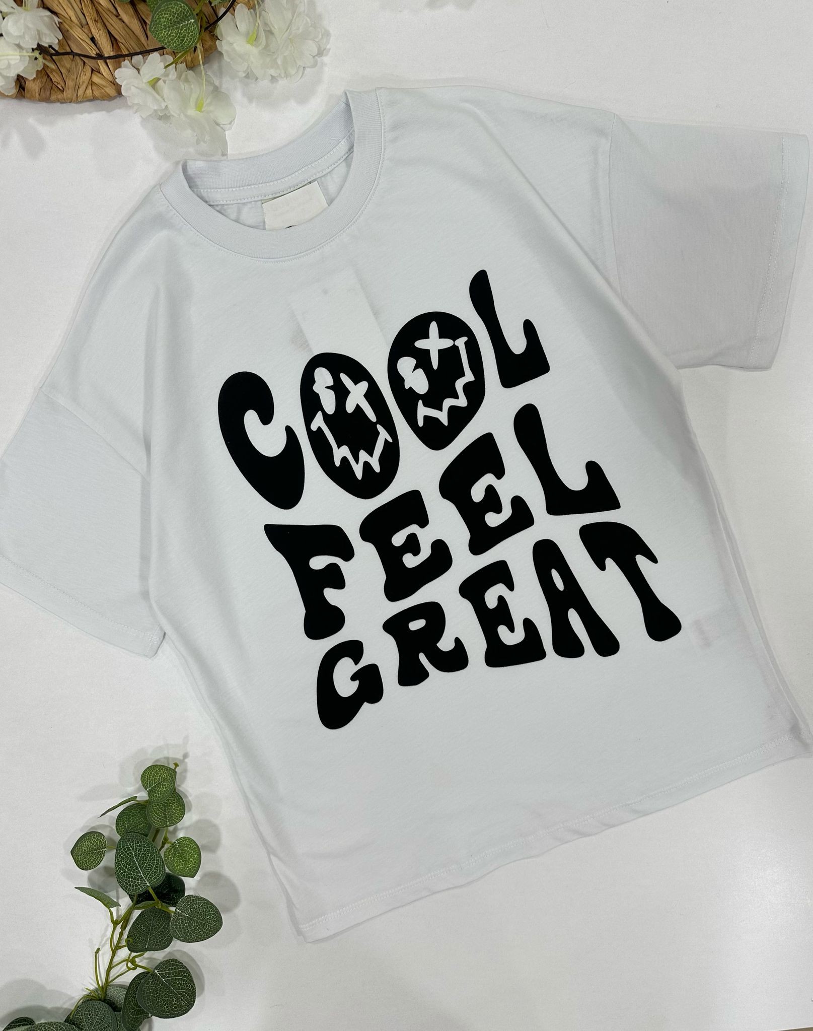 UNISEX T-SHIRT