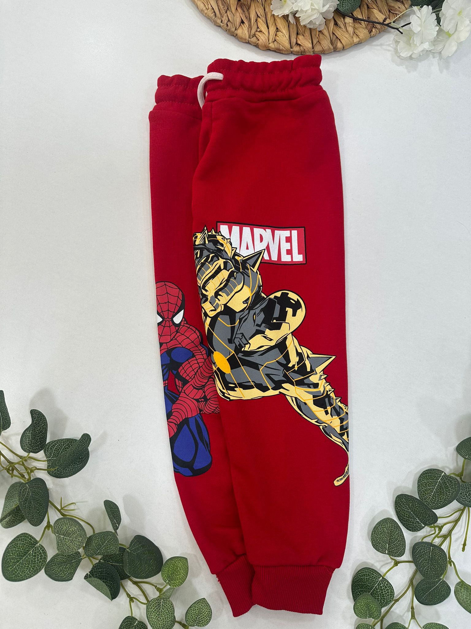 ERKEK ÇOCUK MARVEL BASKILI EŞOFMAN TAKIMI