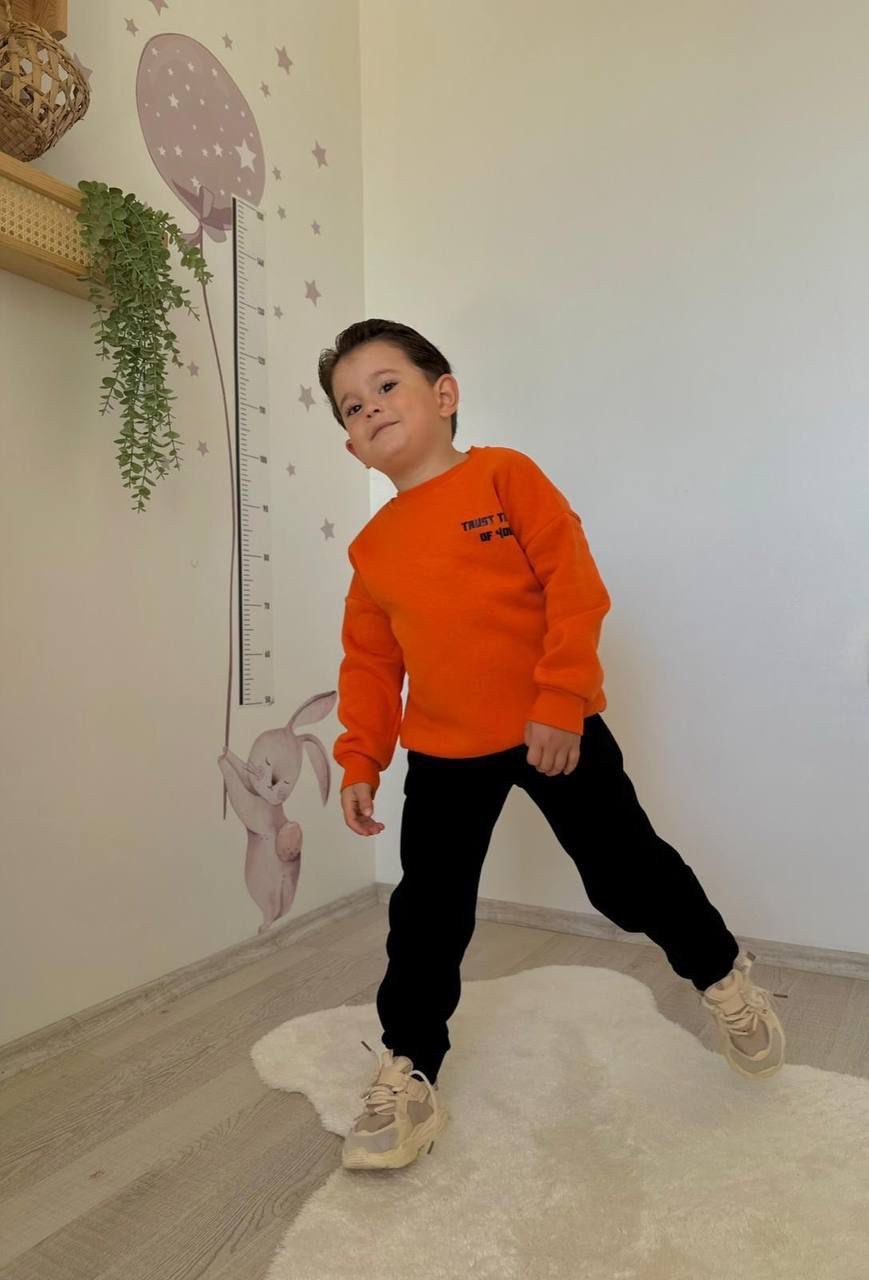 ERKEK ÇOCUK 3 İP ŞARDONLU EŞOFMAN TAKIMI