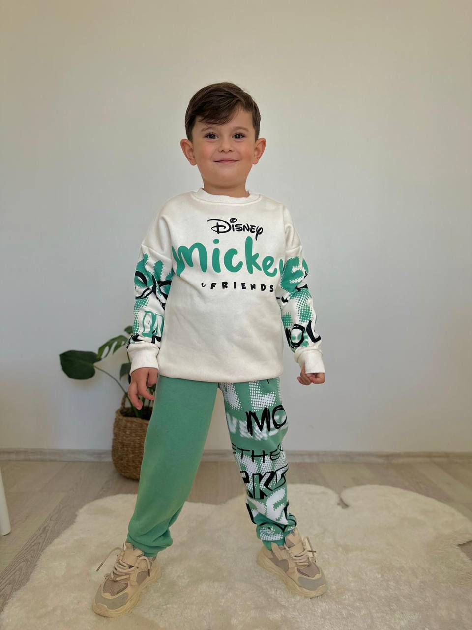 ERKEK ÇOCUK EŞOFMAN TAKIMI