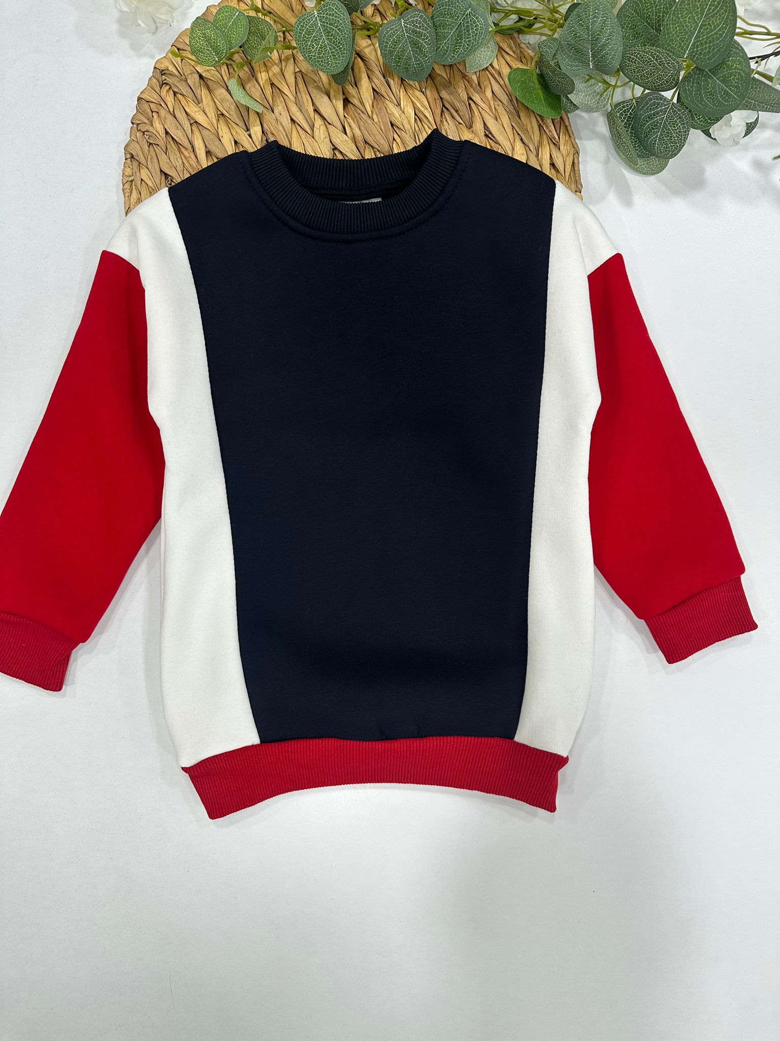 ERKEK ÇOCUK EŞOFMAN TAKIMI