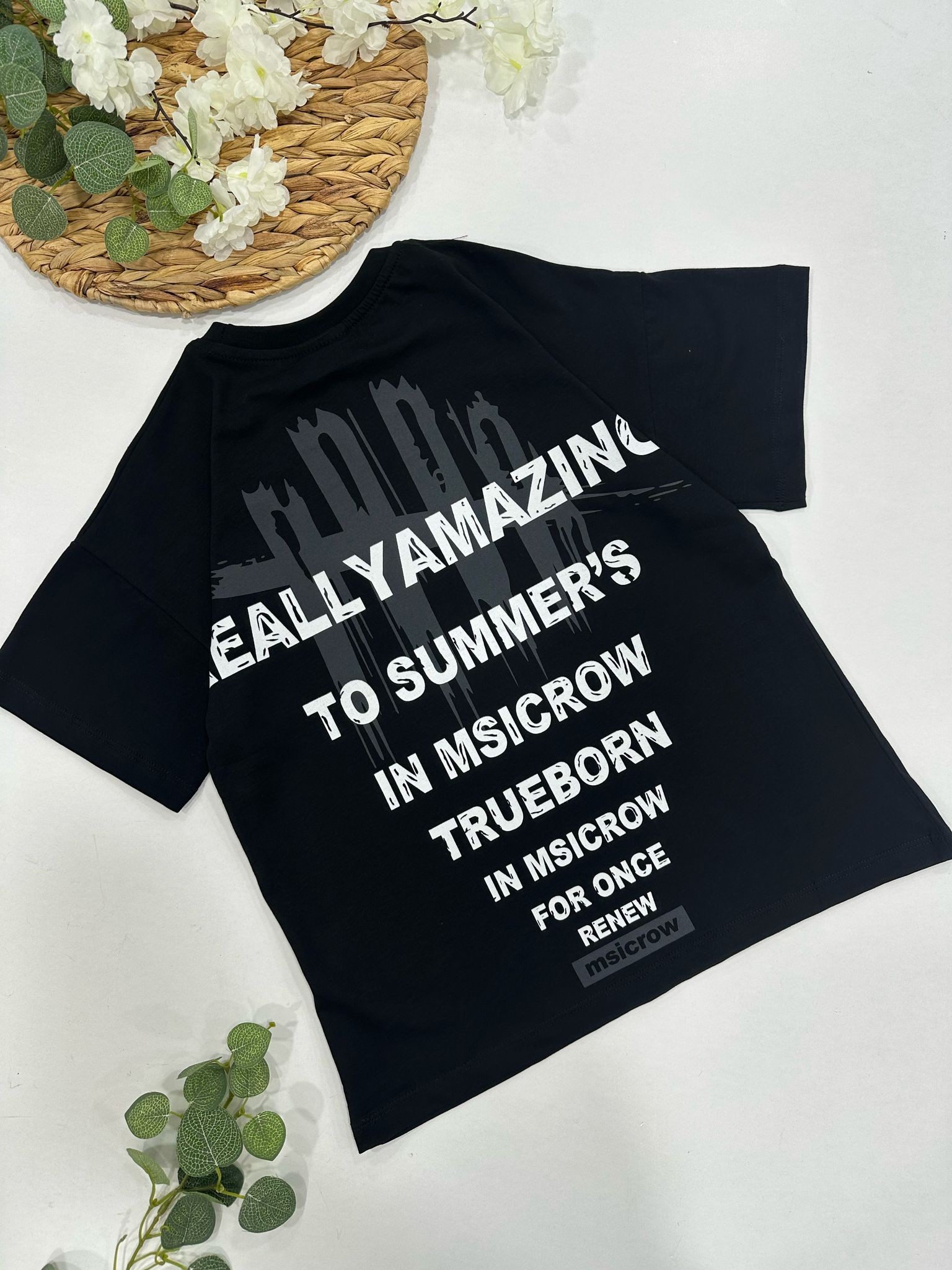 UNISEX T-SHIRT
