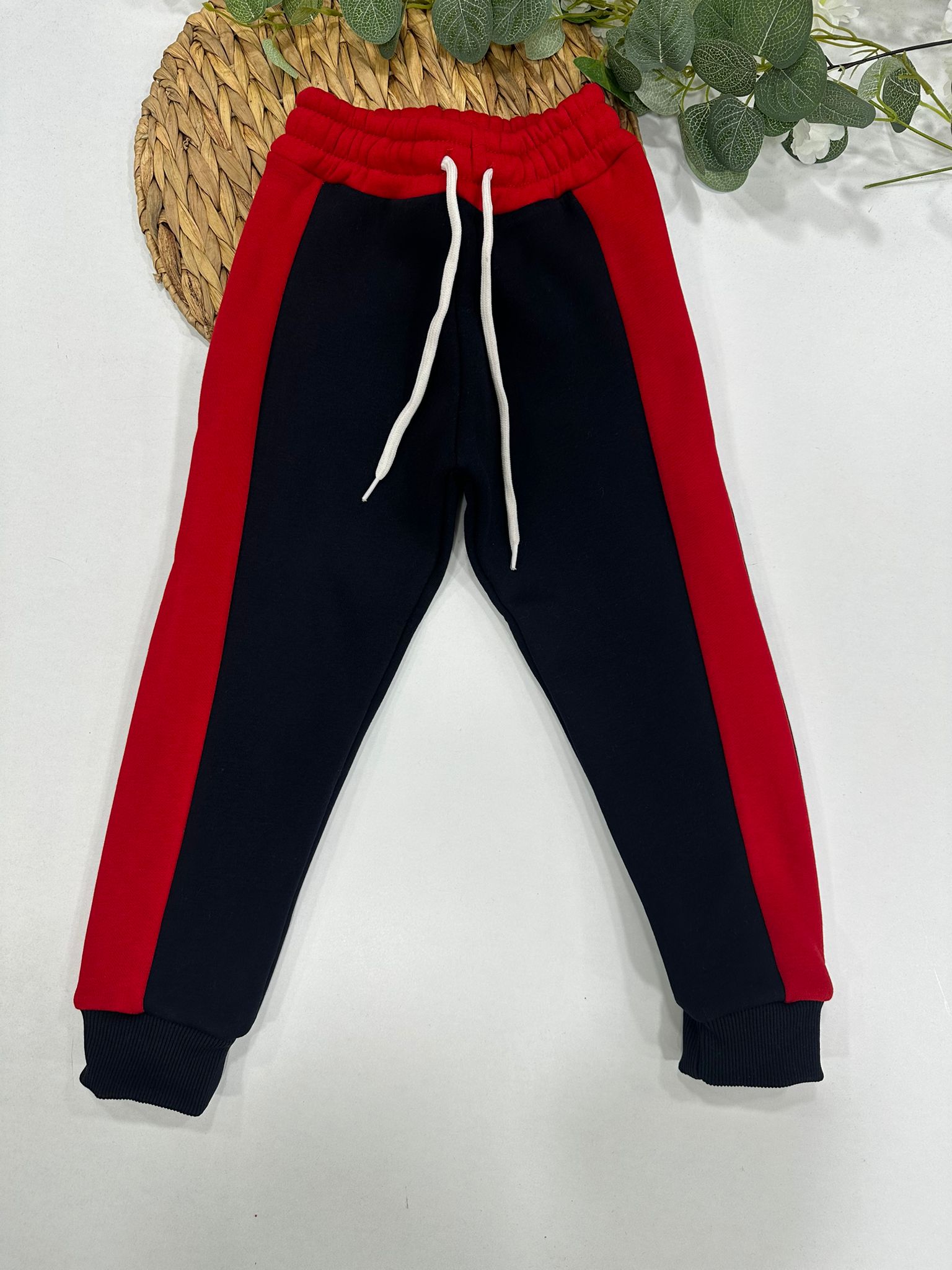 ERKEK ÇOCUK EŞOFMAN TAKIMI