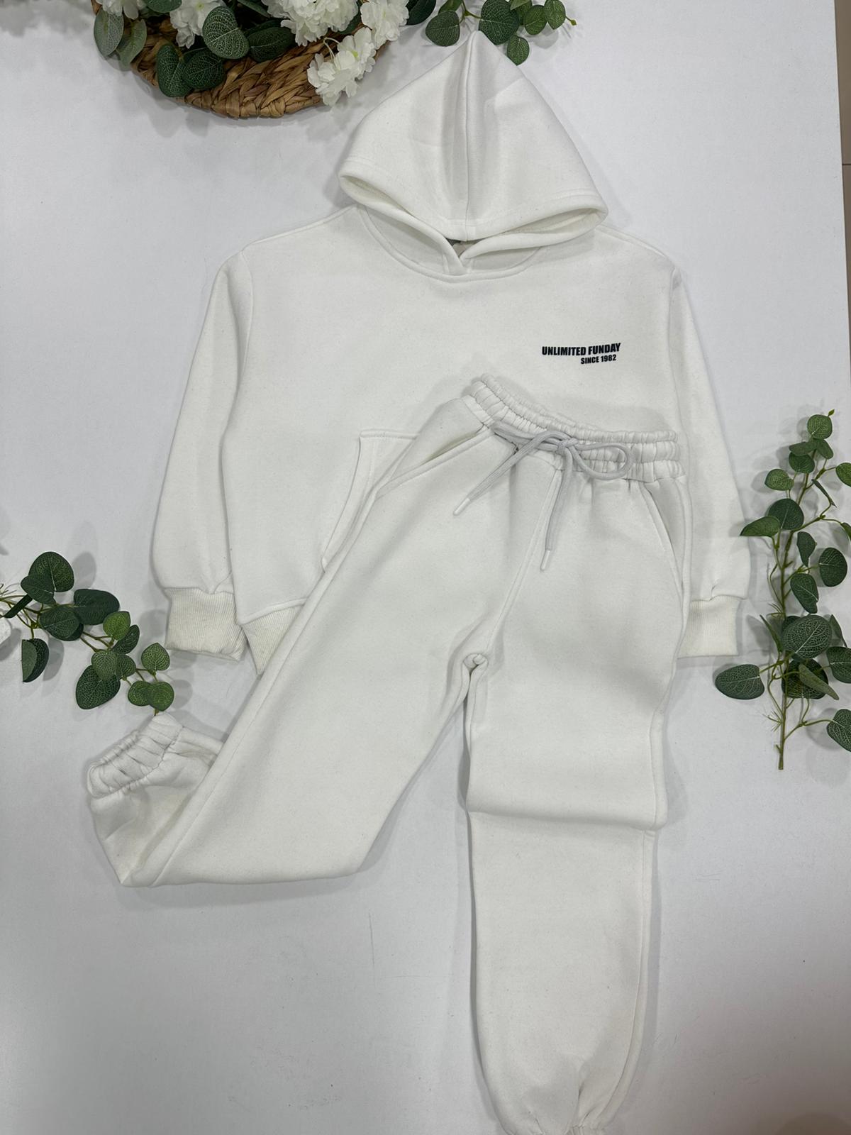 UNISEX EŞOFMAN TAKIMI