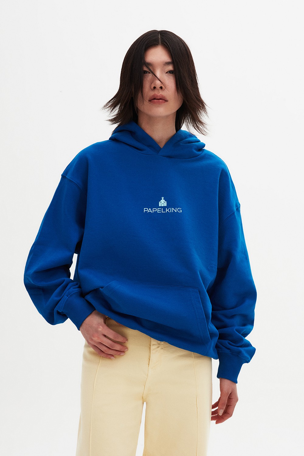 THRONE BLUE