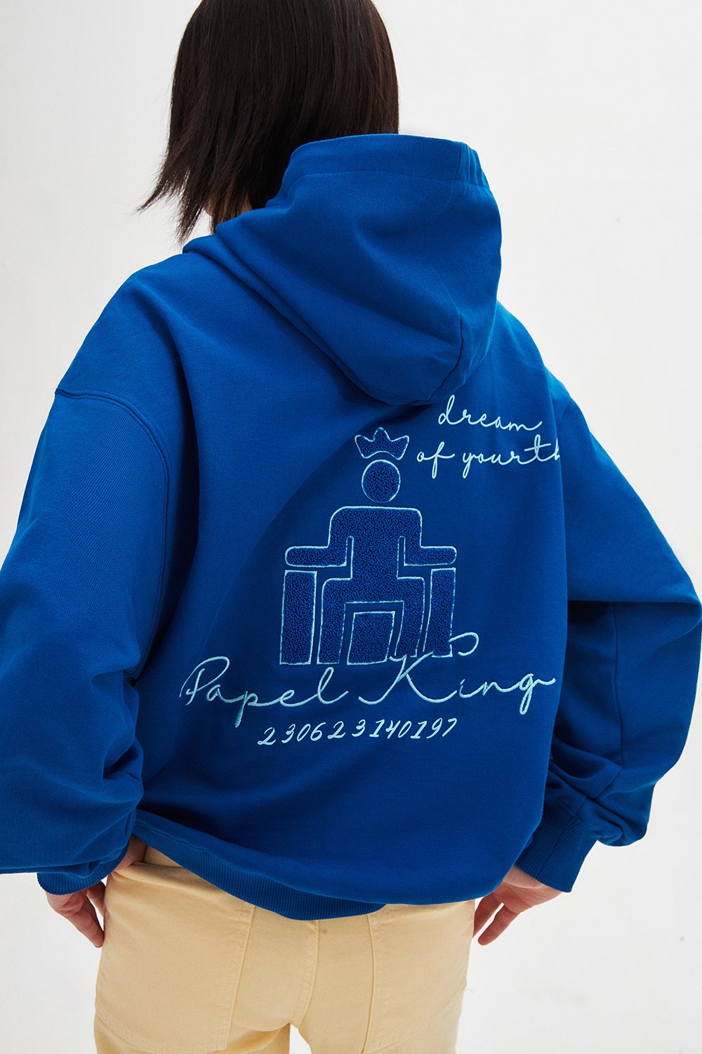 THRONE BLUE