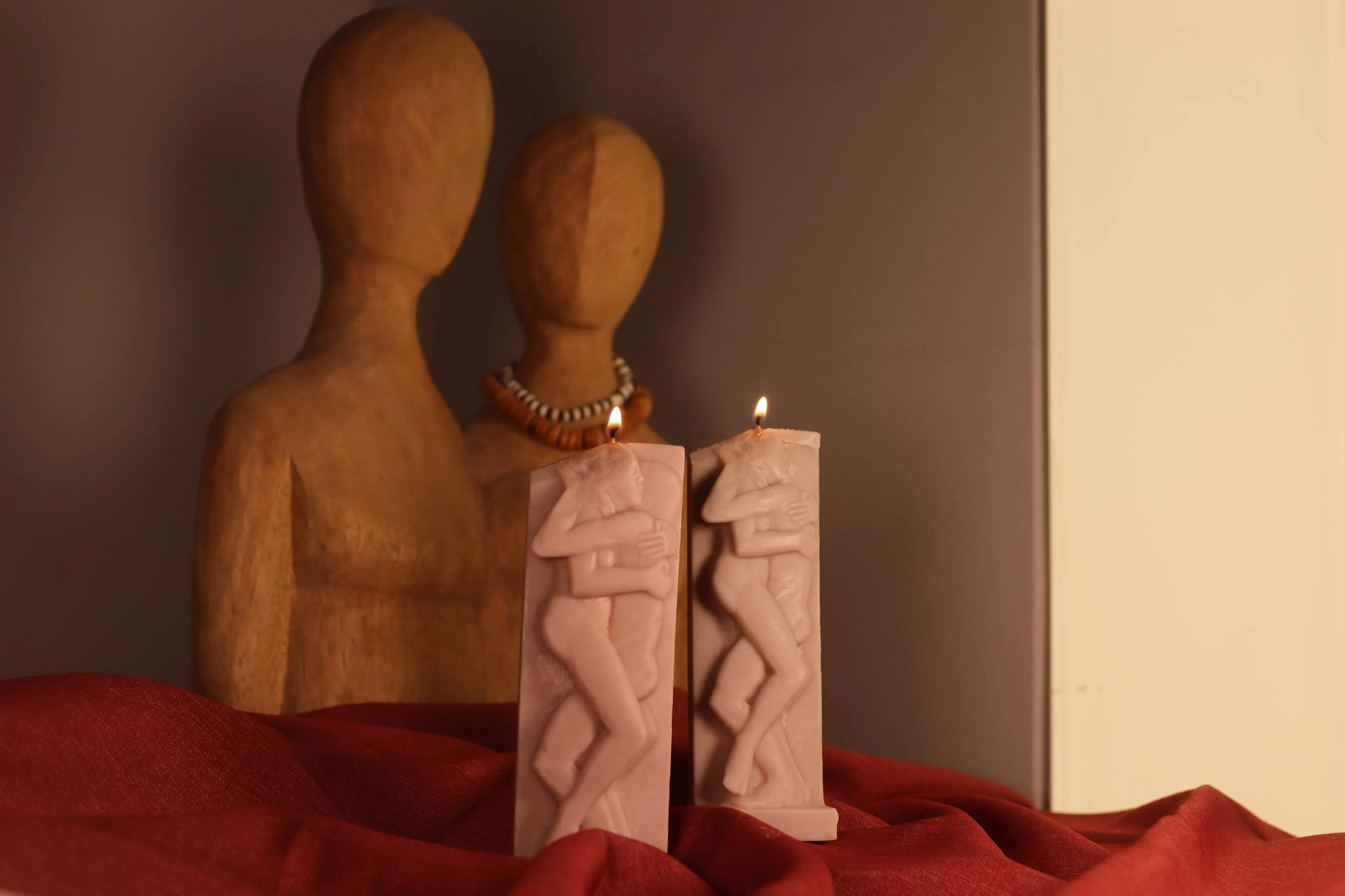 İnsan Ne ile Yaşar? – El Yapımı Dekoratif Soya Wax Mum