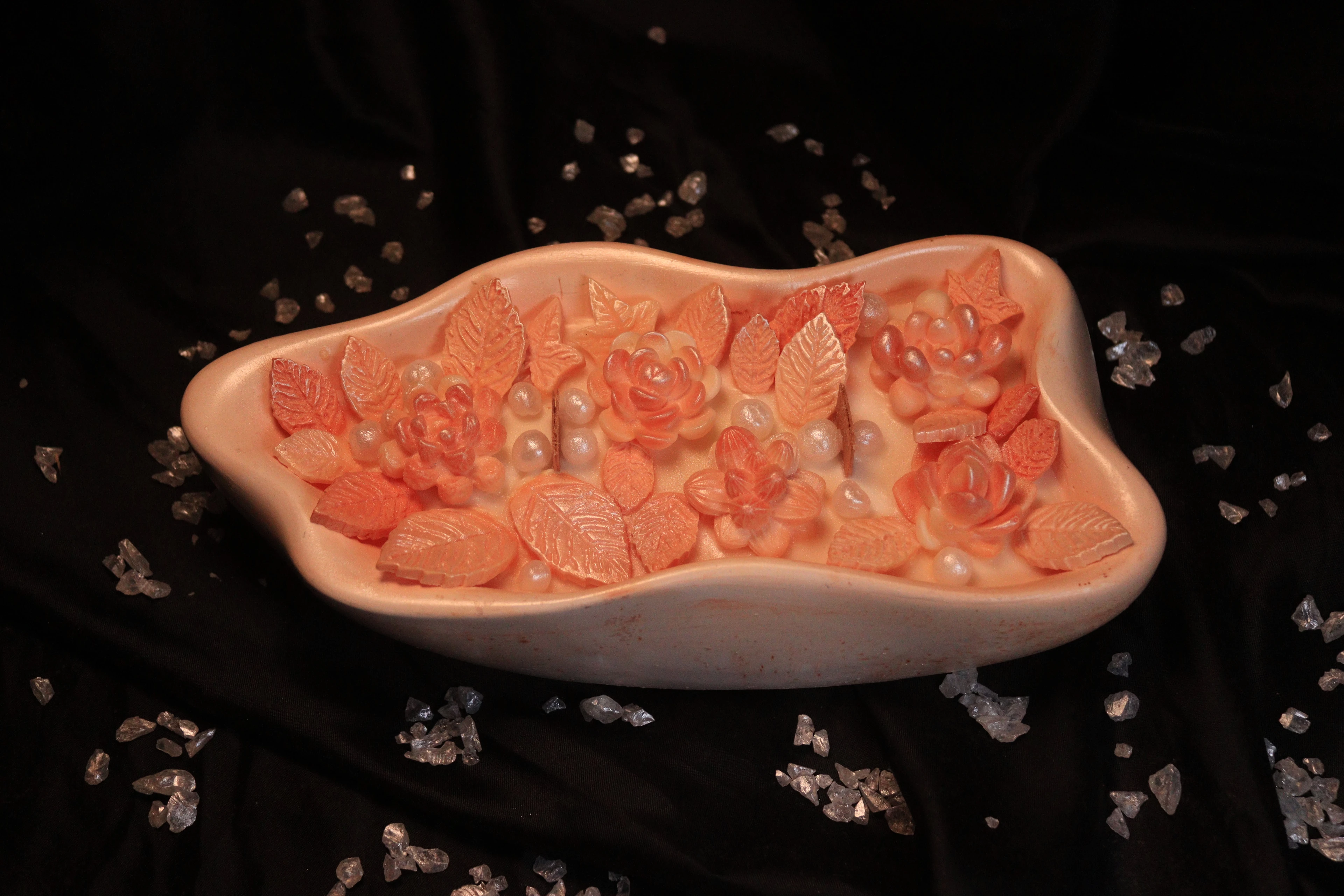 Bloom Garden Bowl Candle – Çiçek Detaylı El Yapımı Dekoratif Soya Wax Mum