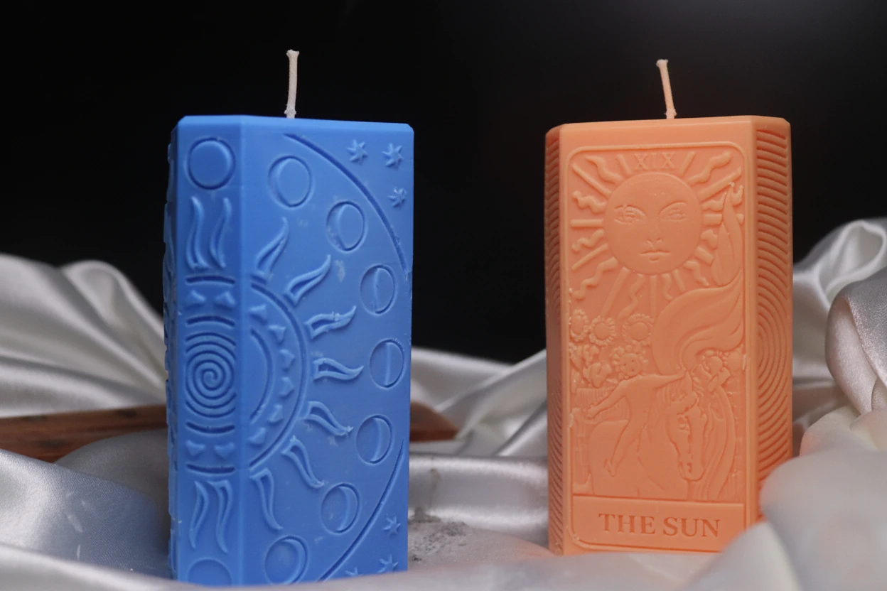 The Sun & The Moon – Tarot Sanatsal Mum Seti (İki Parça)