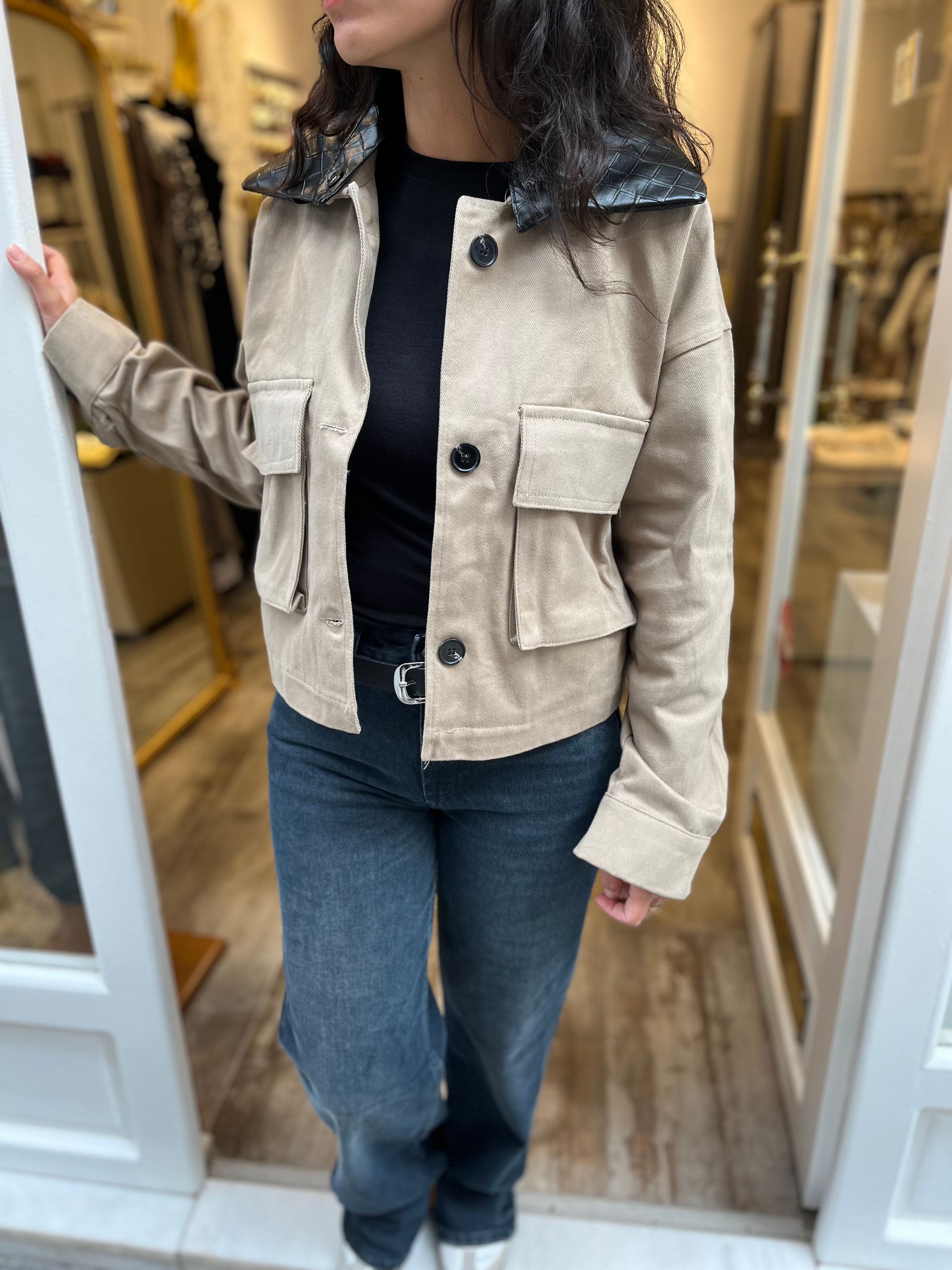 Bej Deri Yakalı Astarlı Gabardin Ceket 