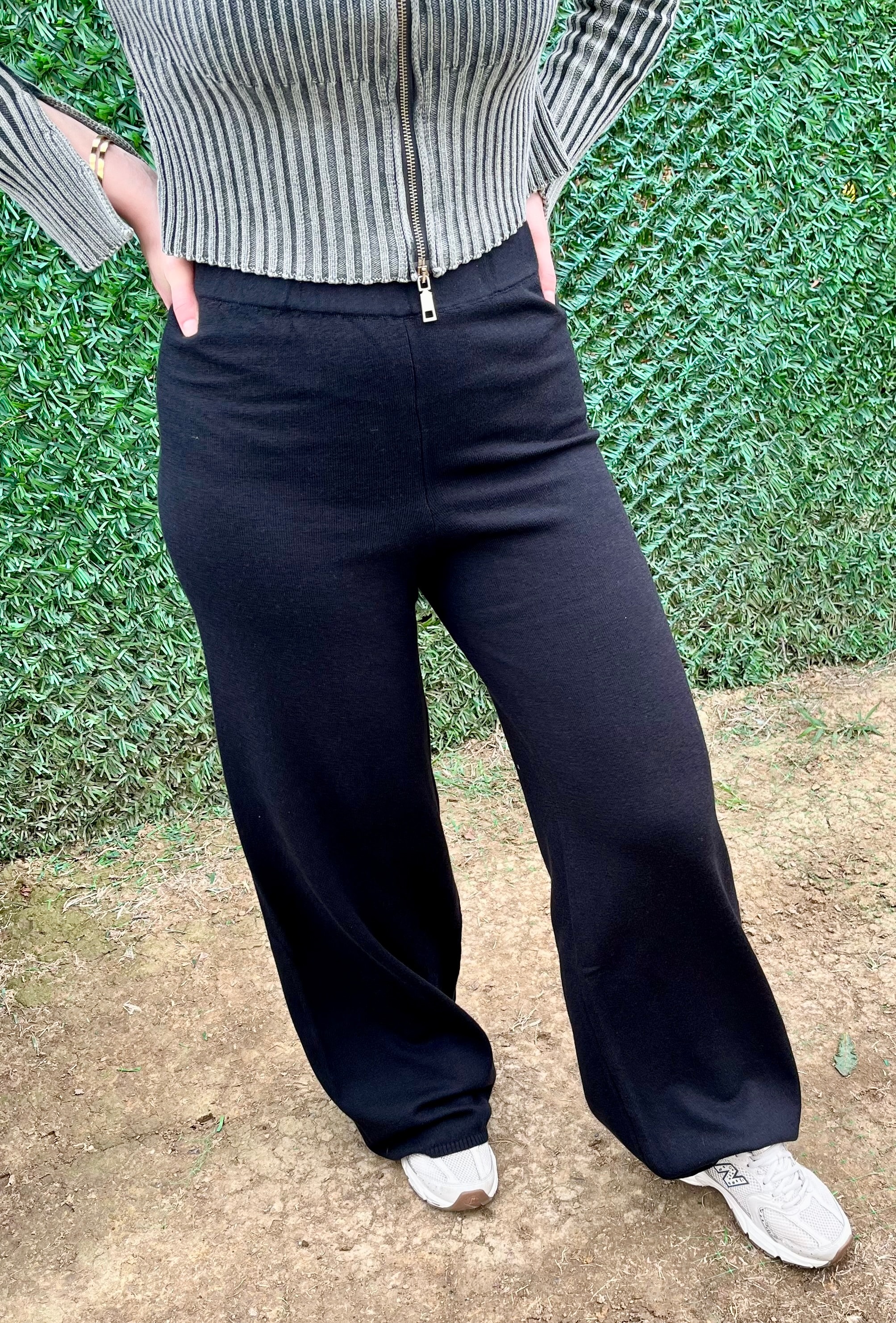 Siyah Triko Pantolon 