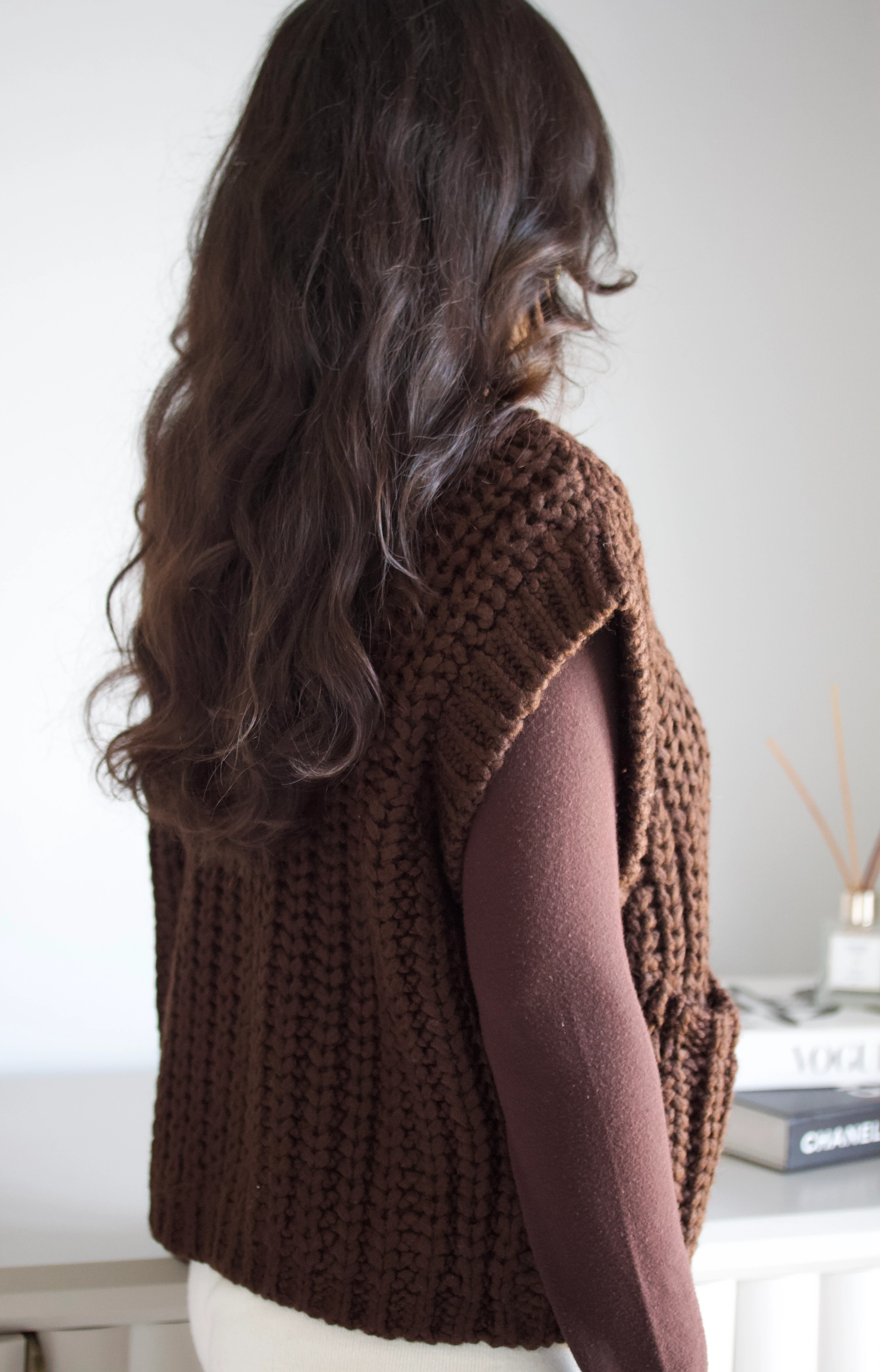 Acı Kahve Düğme Detaylı Yelek 