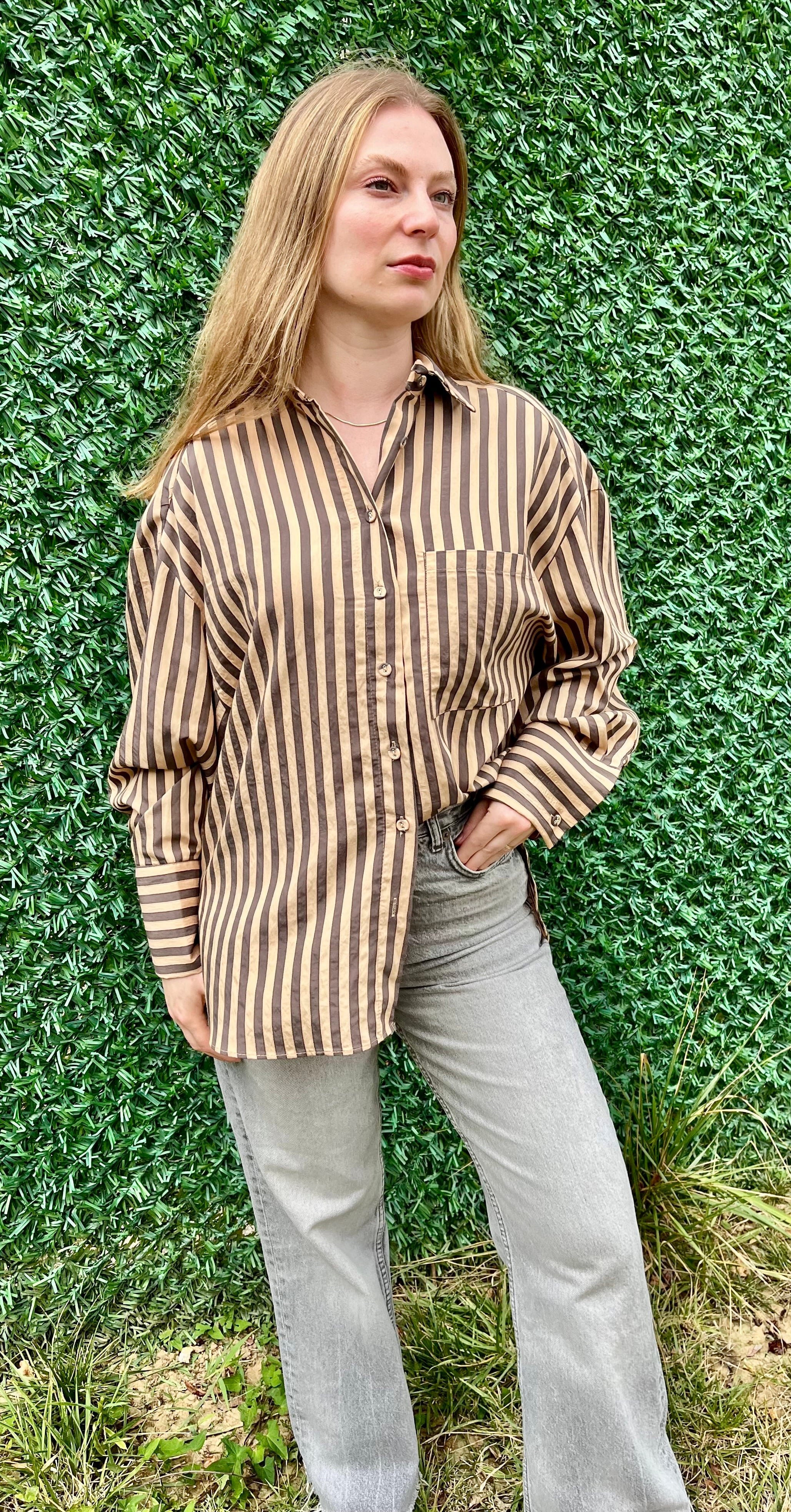 Çizgili Kahverengi Gömlek 