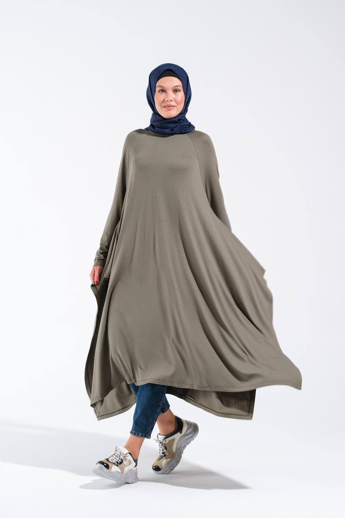 1220_Asimetrik Kesim Plistre Tesettür Tunik
