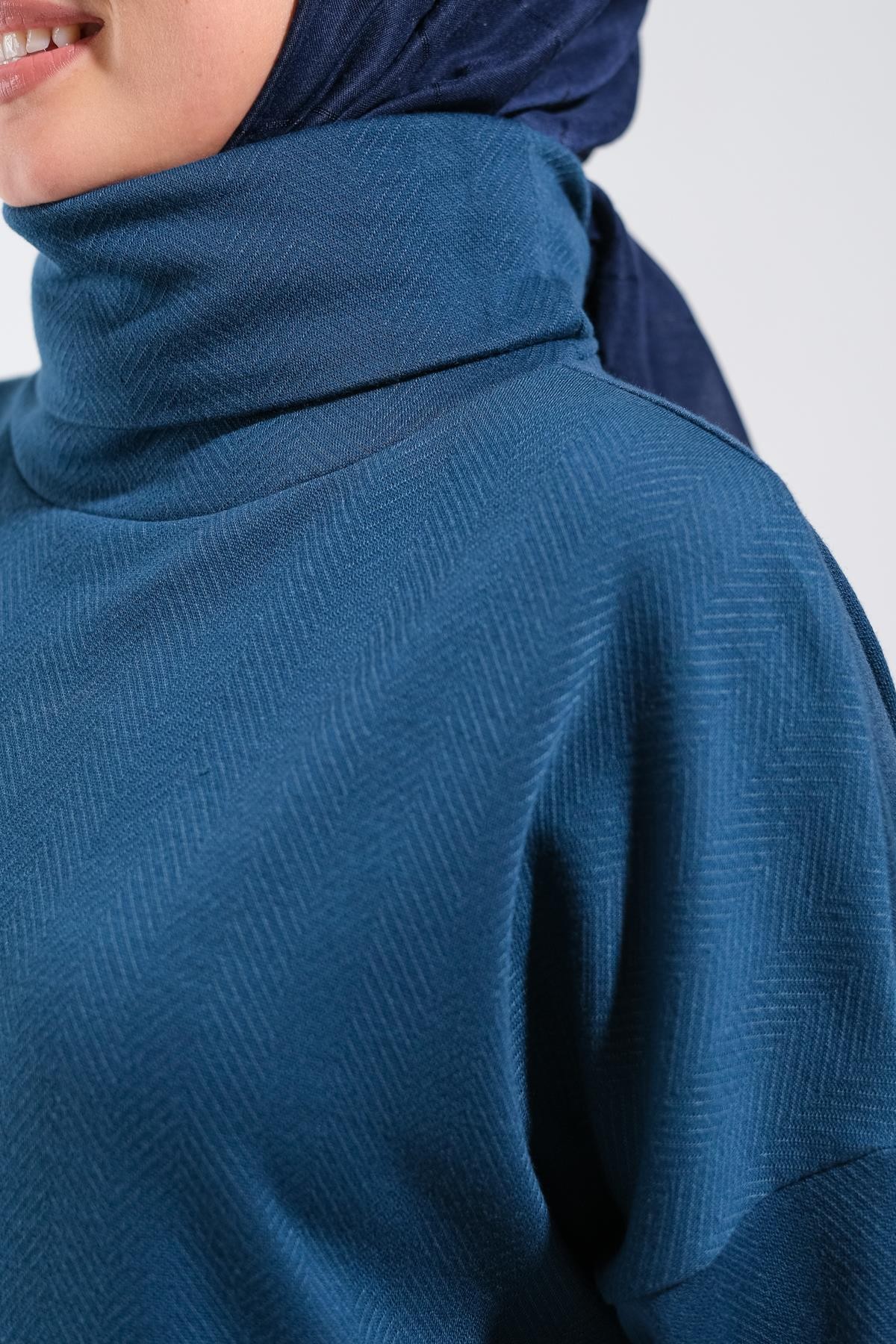 2249_Geniş Yüksek Yakalı Tunik