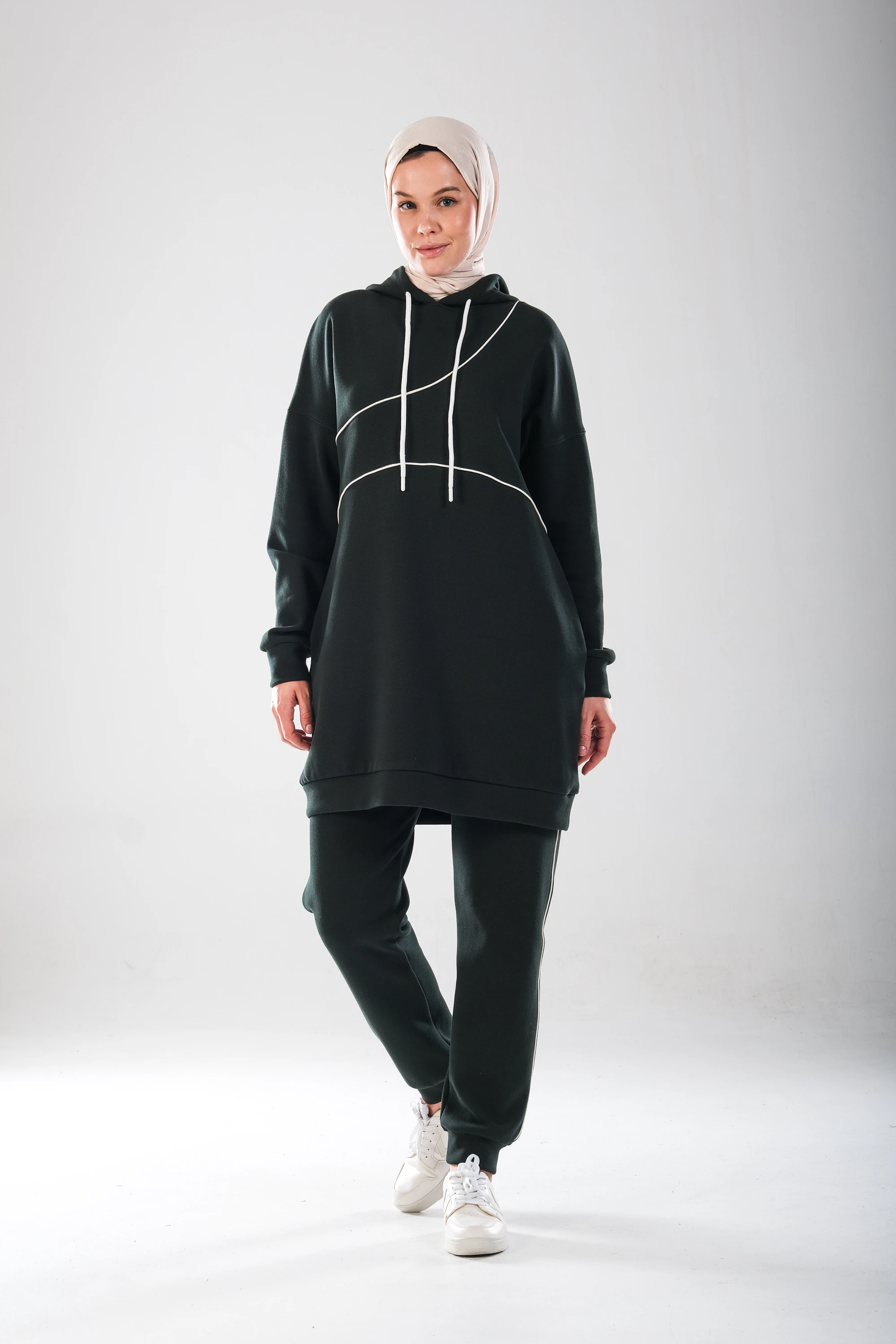 2300_Kapüşonlu Ara Biye Detaylı Cepli Pamuk Likralı Eşofman Takım -Double face Sezonluk İkili Takım