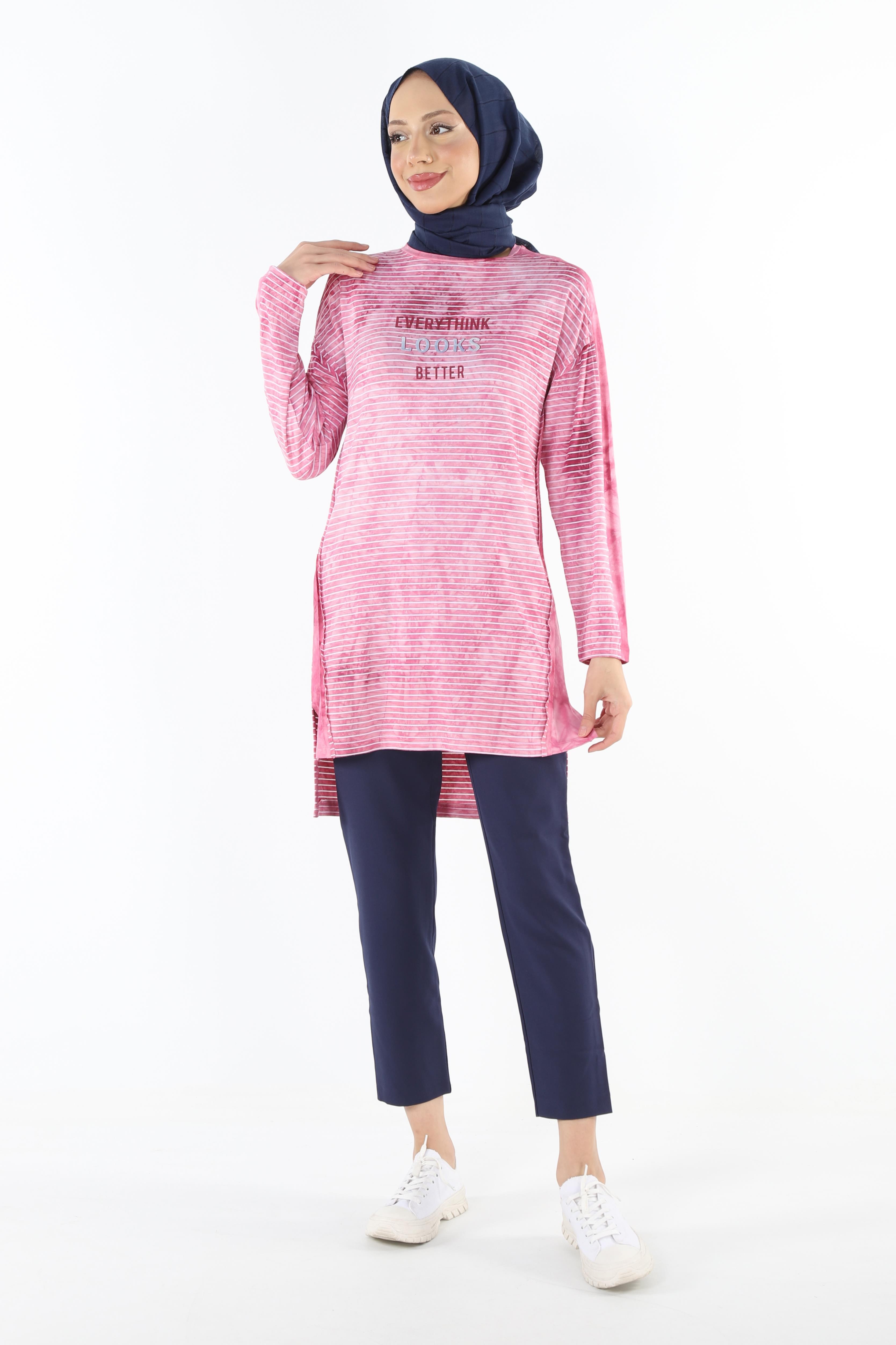 2186_Batik Desen Görünümlü Baskılı Tesettür Tunik