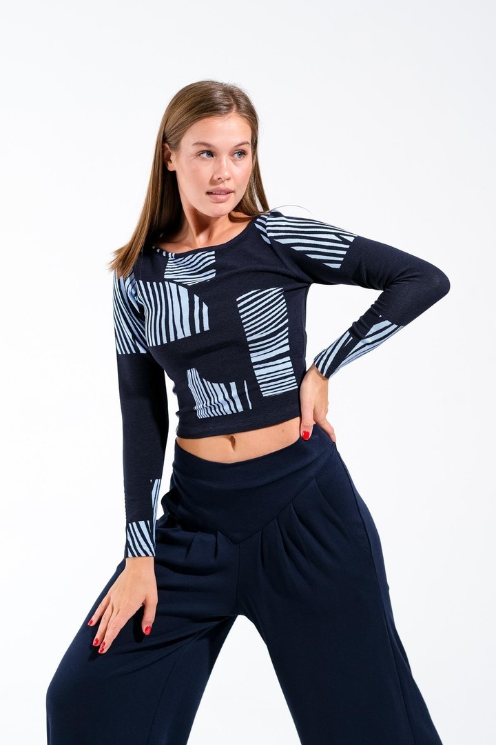 Kadın Uzun Kollu Kayık Yaka Crop T-shirt
