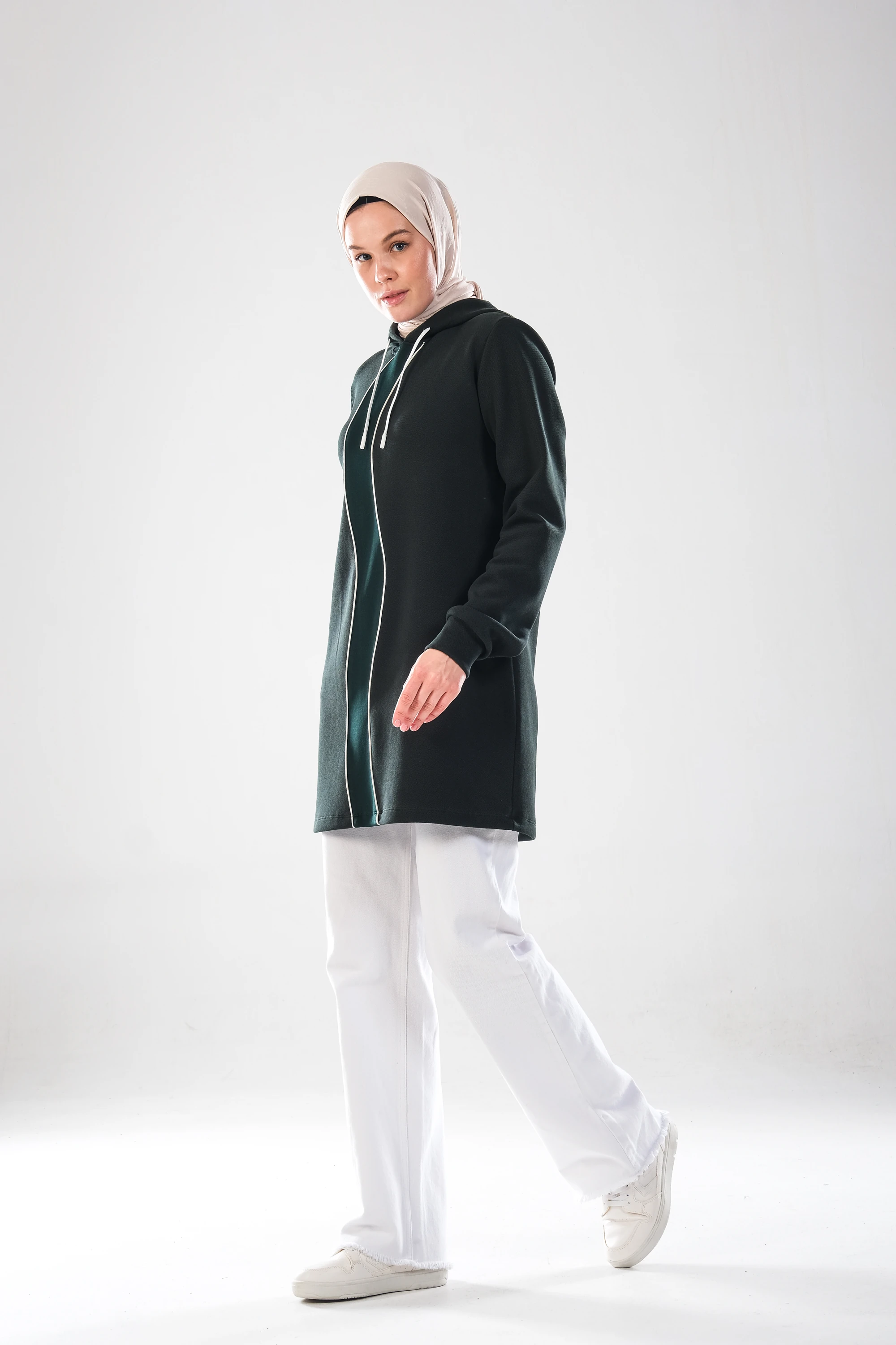2298_Kadın Kapüşonlu Ara Biye Detaylı Pamuklu Esnek Uzun Kollu Uzun Sweat – Pike Tesettür Spor Tunik