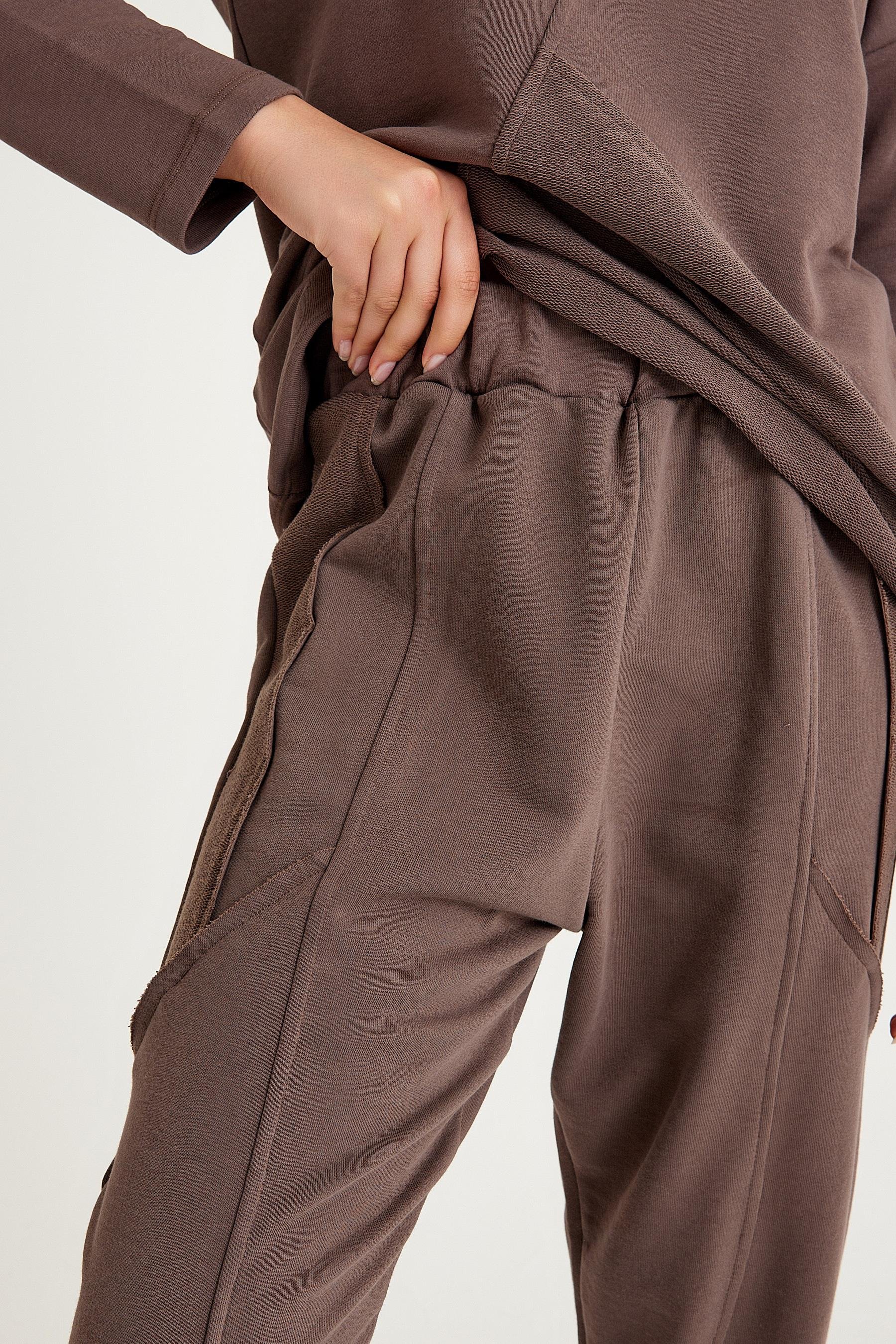 2228_Dikiş Detaylı Oversize Eşofman Tesettür Takım