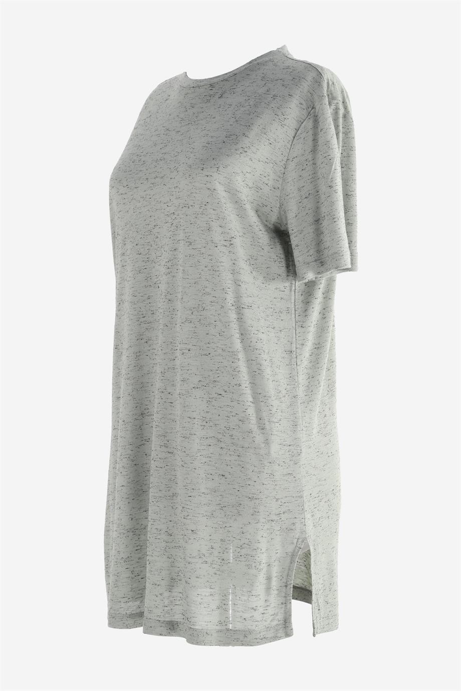 2026_Kısa Kollu Yırtmaçlı T-shirt
