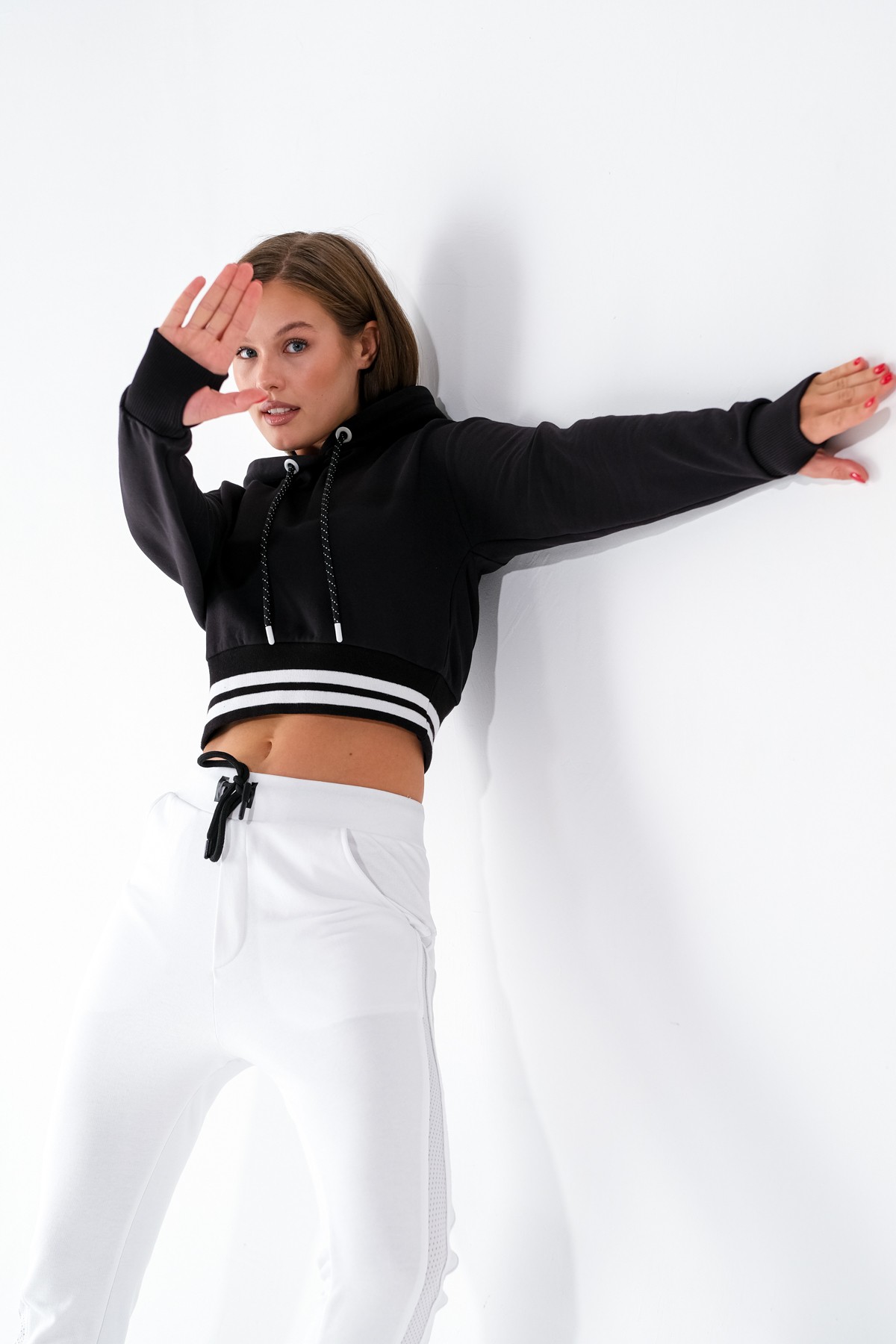 Kadın Kapüşonlu Crop Sweatshirt