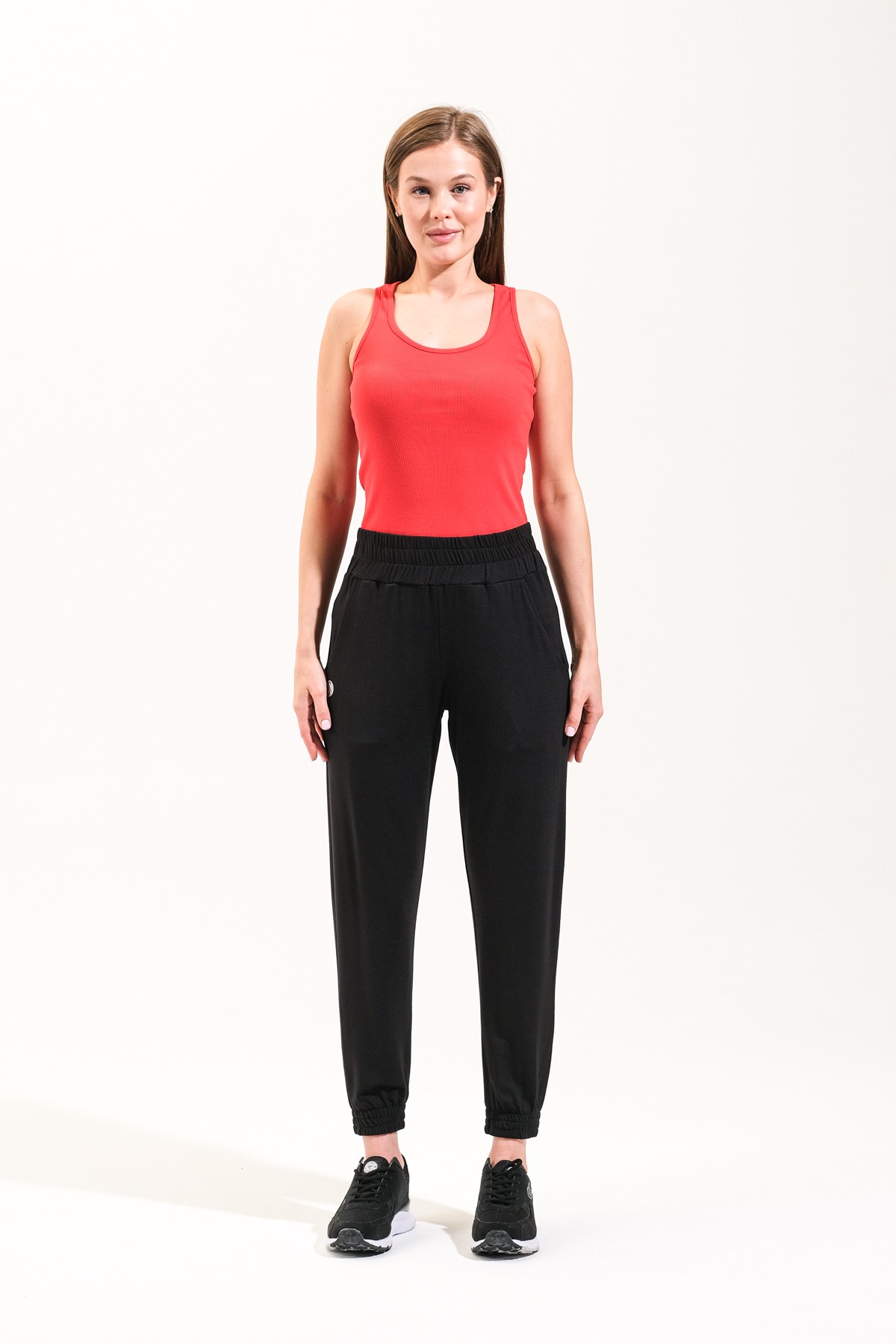 725909_ Kadın Cepli Bel ve Paça Lastikli Modal Jogger Pantolonu