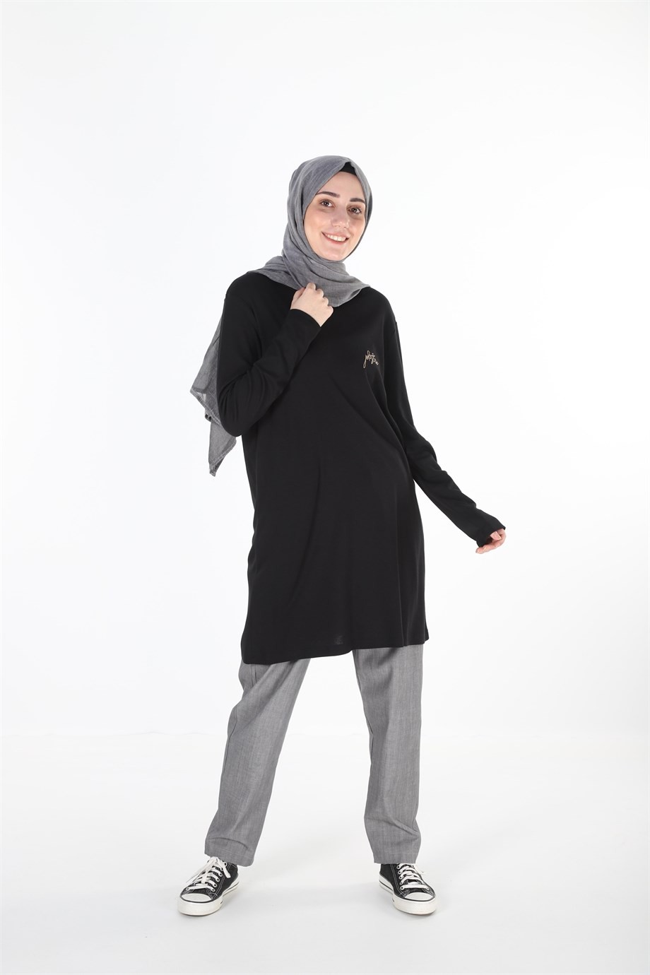 1451_Nakışlı Basic Tesettür Tunik