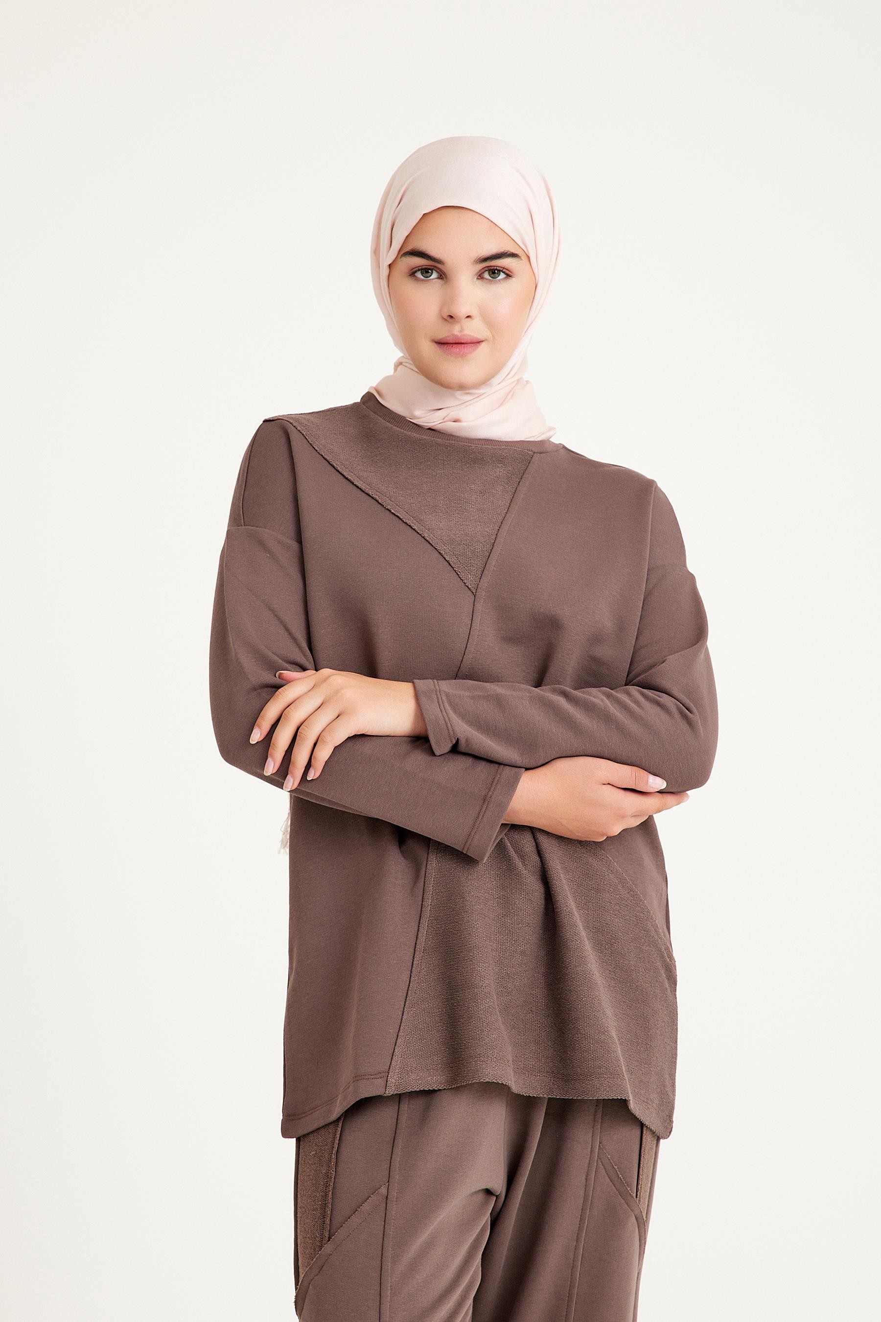 2228_Dikiş Detaylı Oversize Eşofman Tesettür Takım