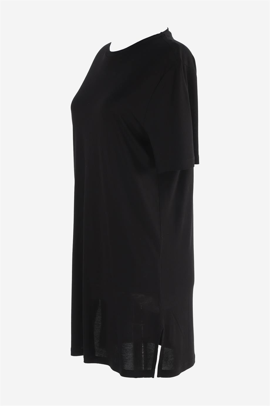 2026_Kısa Kollu Yırtmaçlı T-shirt